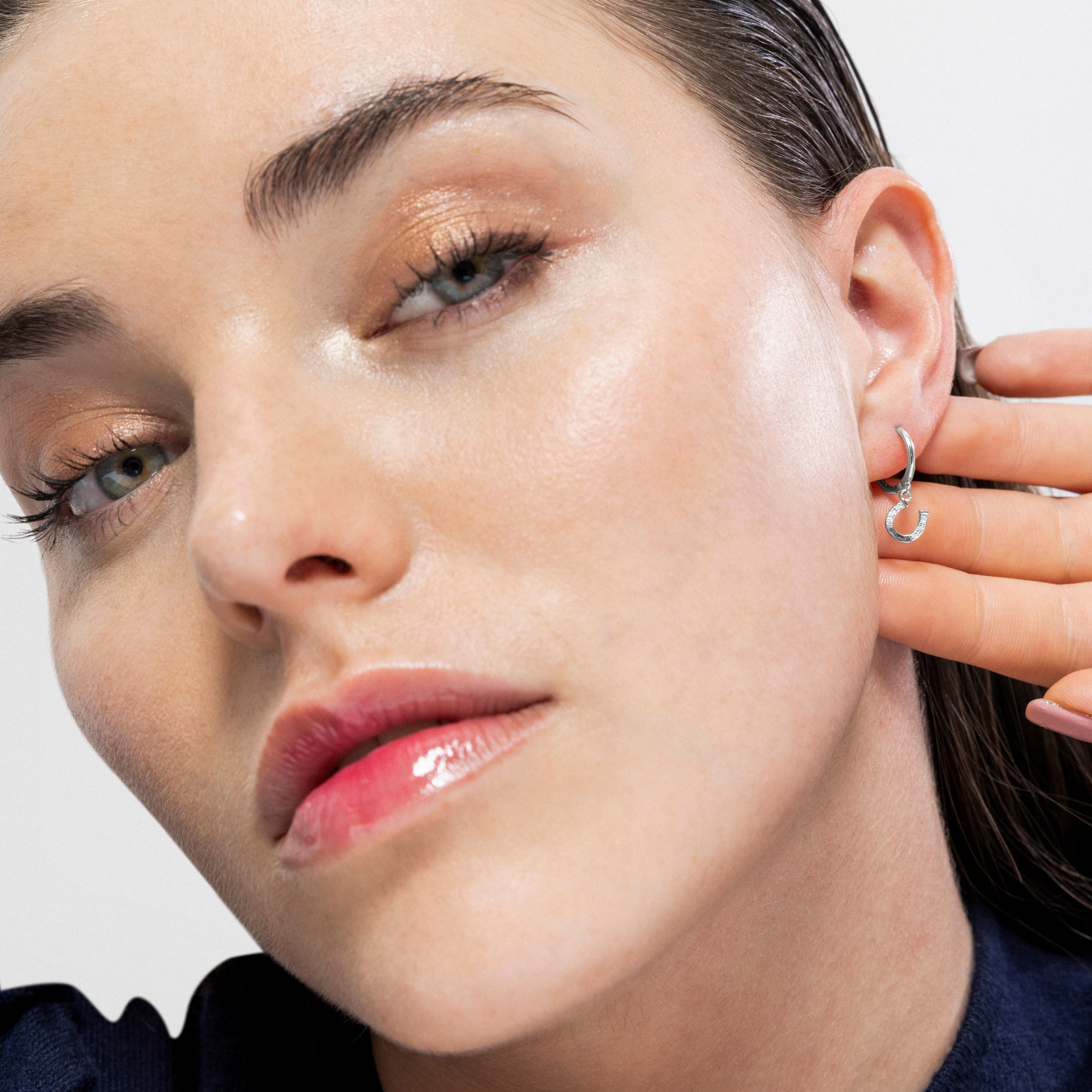 Pendientes de Plata de Ley 925 y Circonita Brillante acabados en rodio - Good Luck