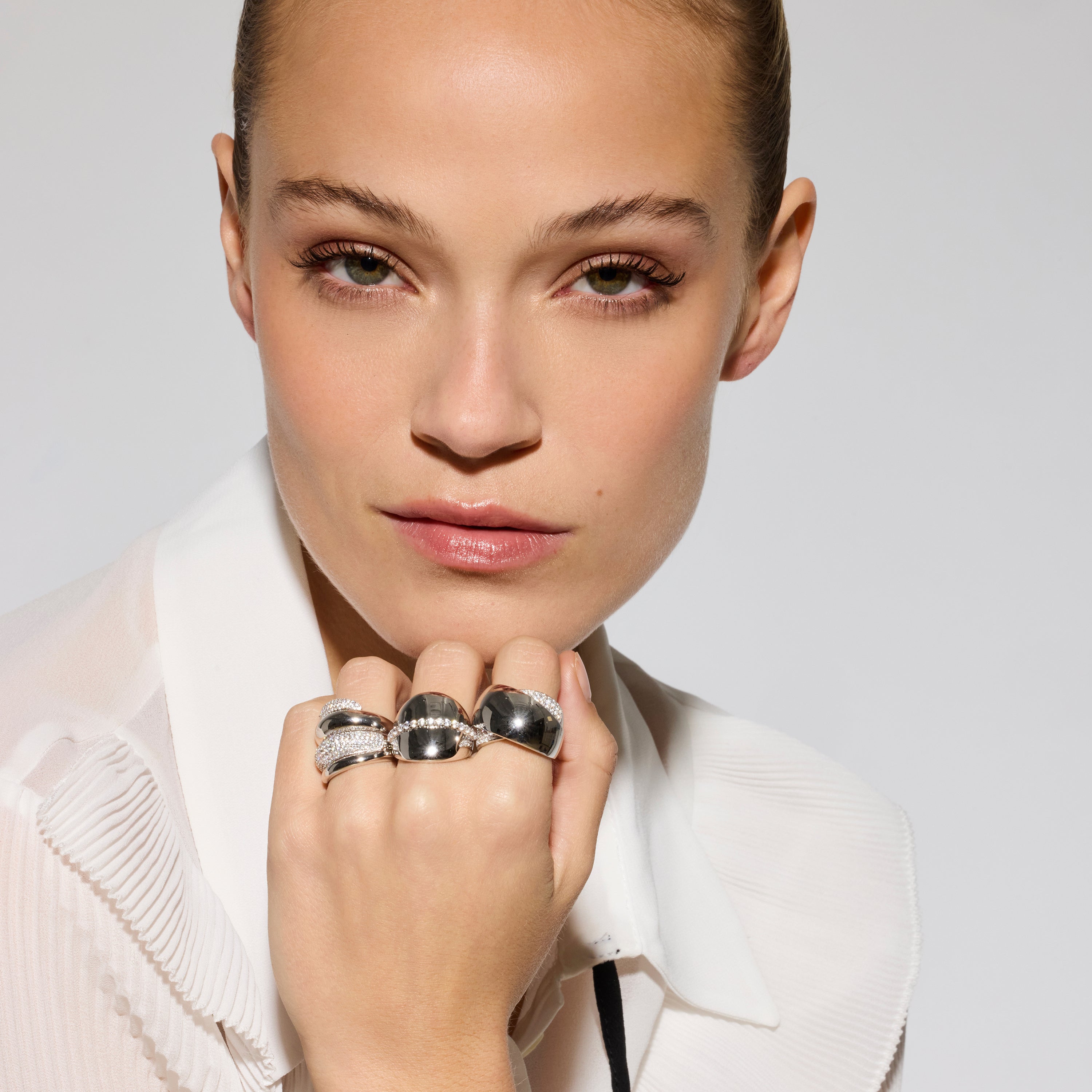 Anillo de Plata de Ley 925 y Circonita Brillante acabado rodio - Nema