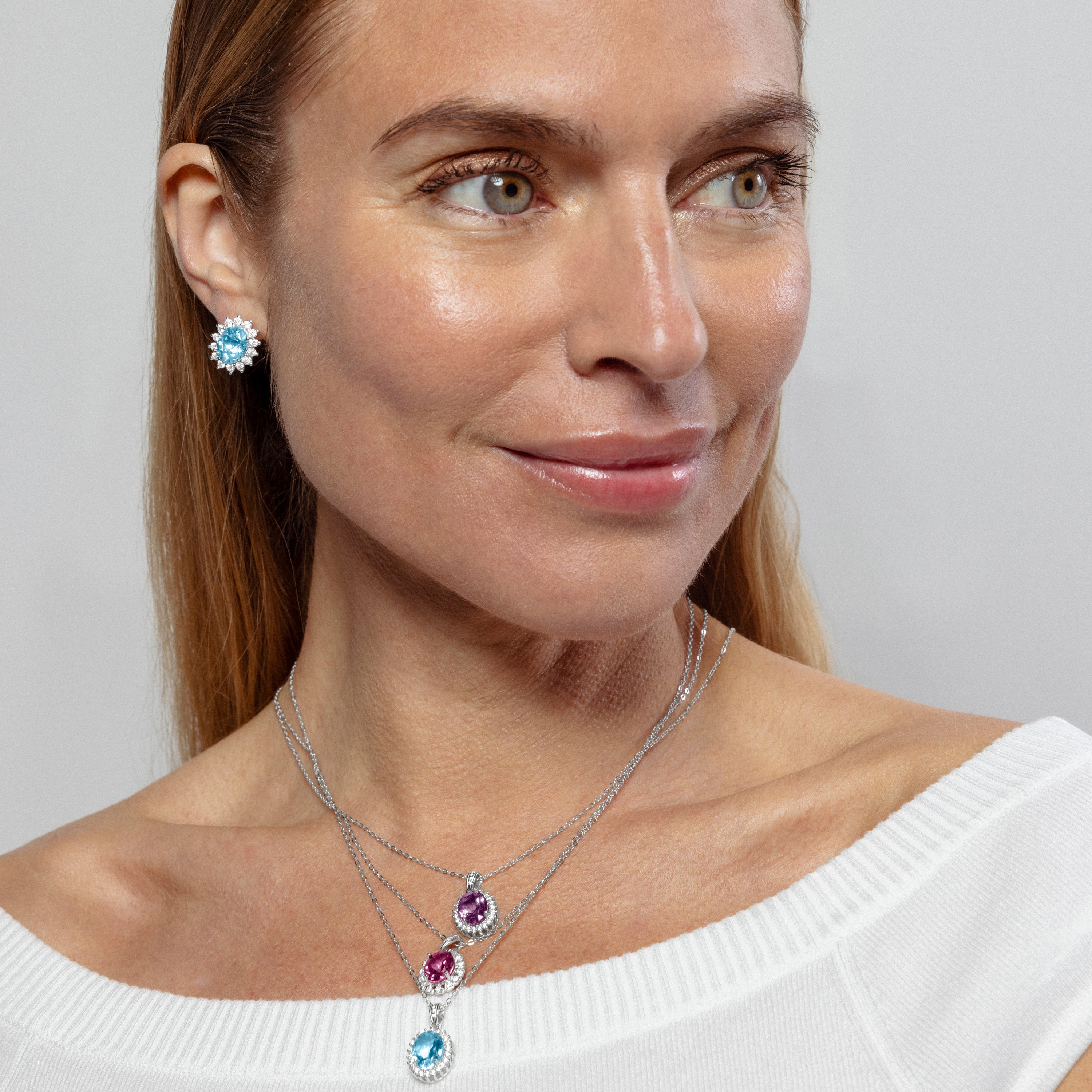 Collar de Plata de Ley 925 con Topacio Azul Natural acabado en rodio - Lirian