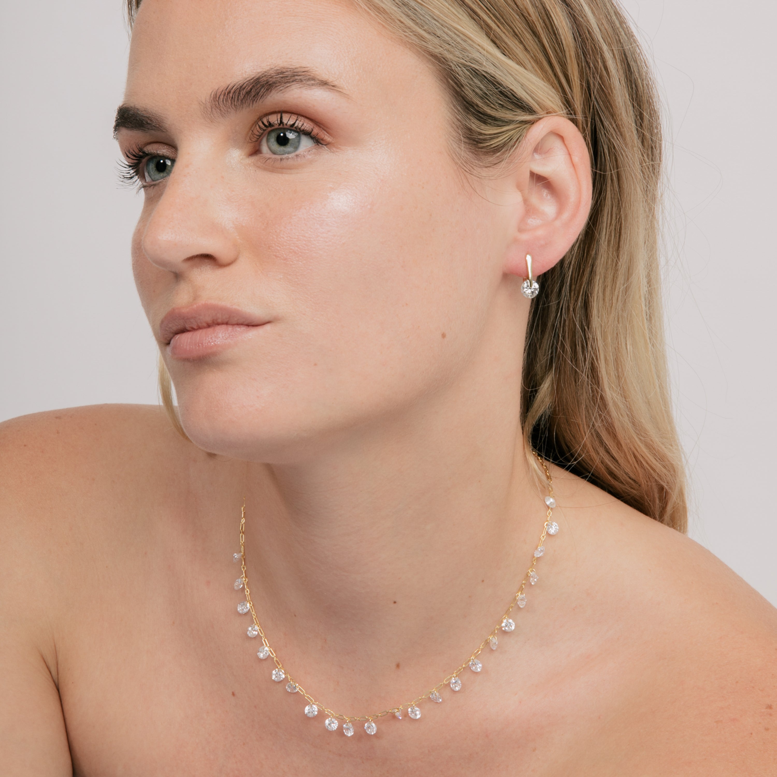 Collar de Plata de Ley 925 y Circonita Brillante acabado en oro amarillo 18k - Icamia