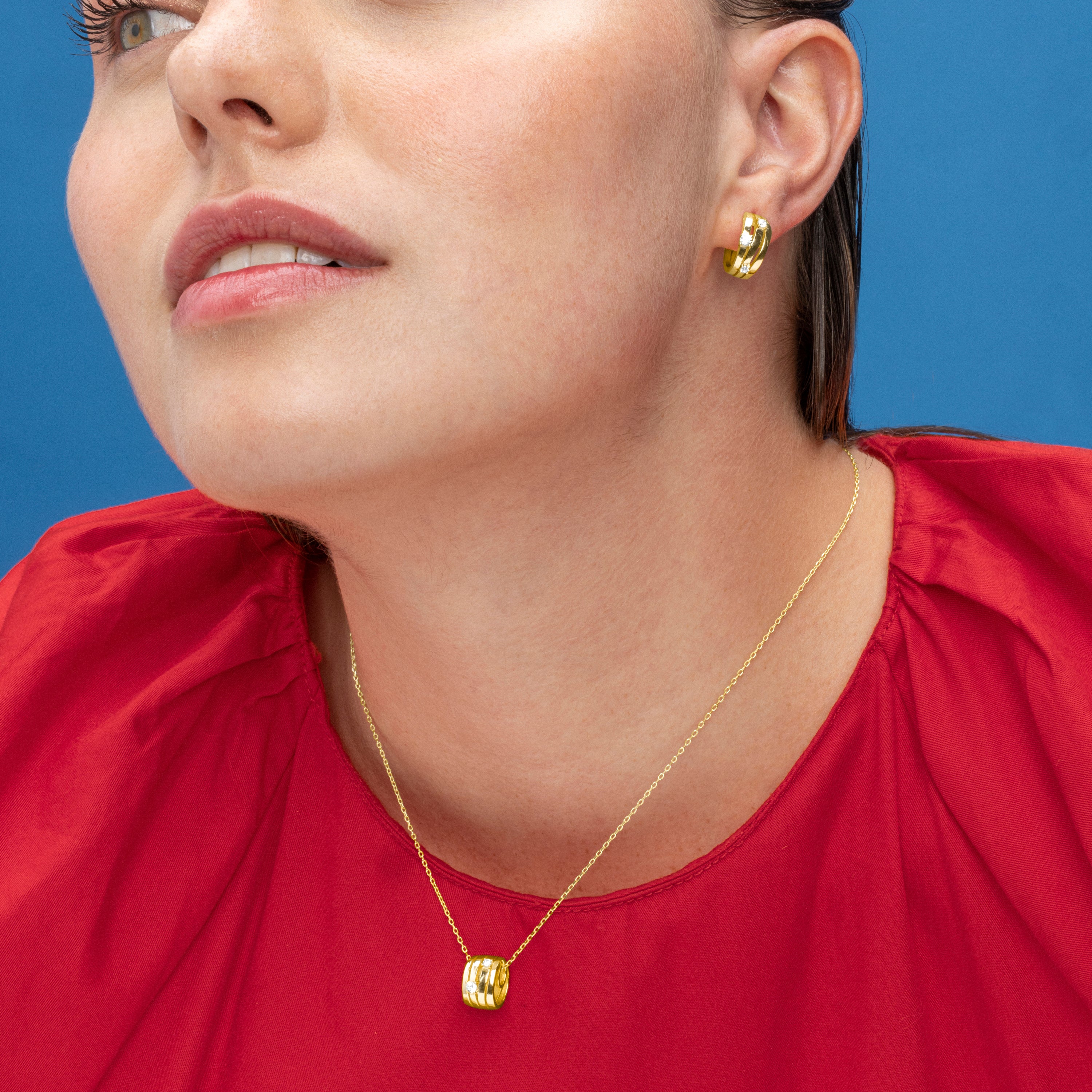 Collar de Plata de Ley 925 y Circonita Brillante acabado oro 18k - Duvid