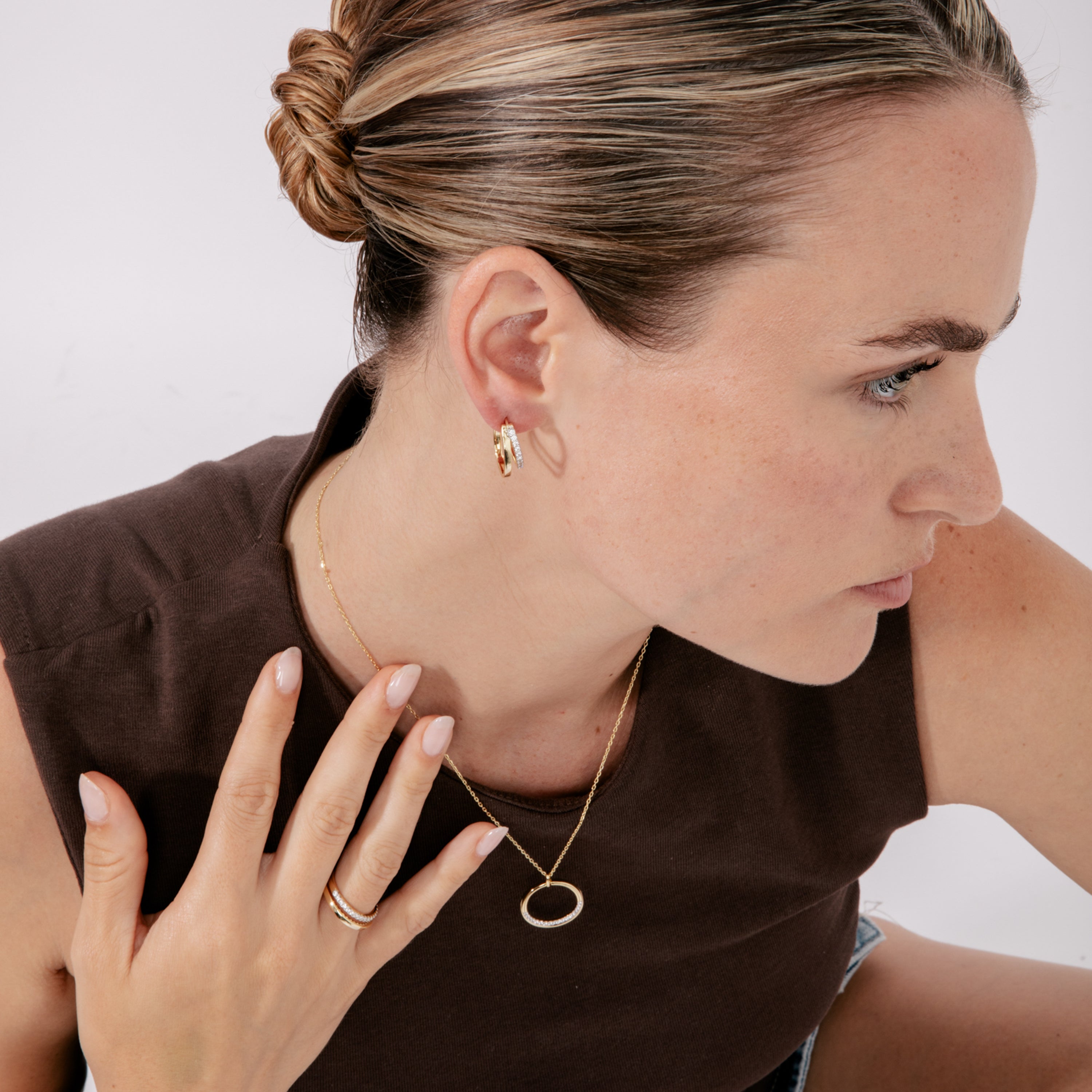 Collar de Plata de Ley 925 y Circonita Brillante acabado en oro amarillo 18k - Thisda