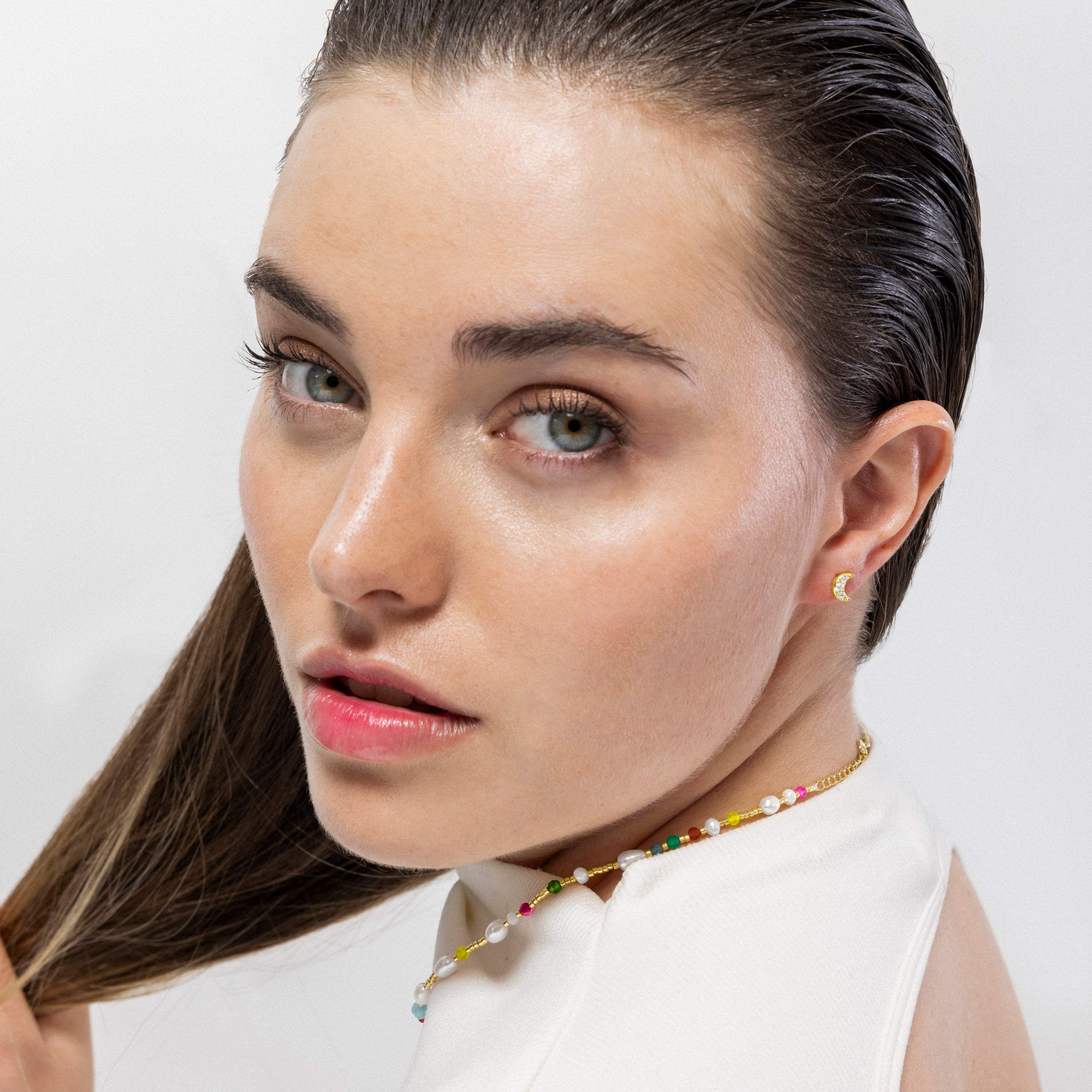 Collar de Plata de Ley 925 y Perla Blanca acabado en oro amarillo de 18k - Daythu