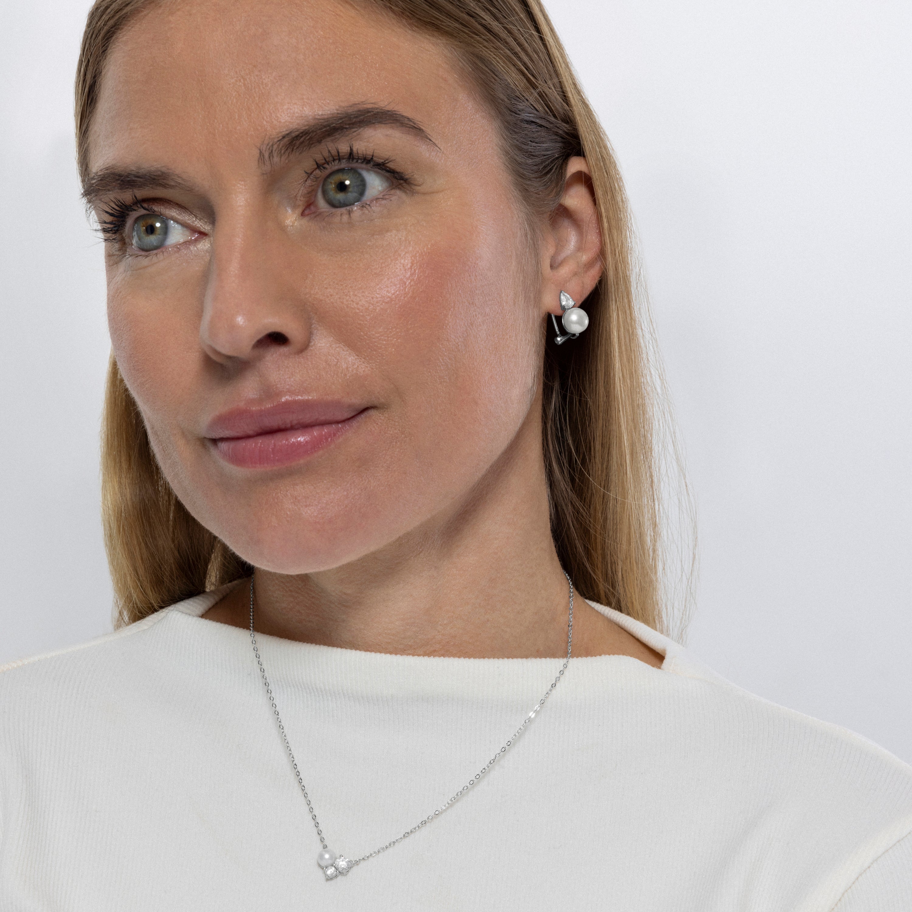 Collar de Plata de Ley 925 y Perla Blanca acabado en rodio - Askil