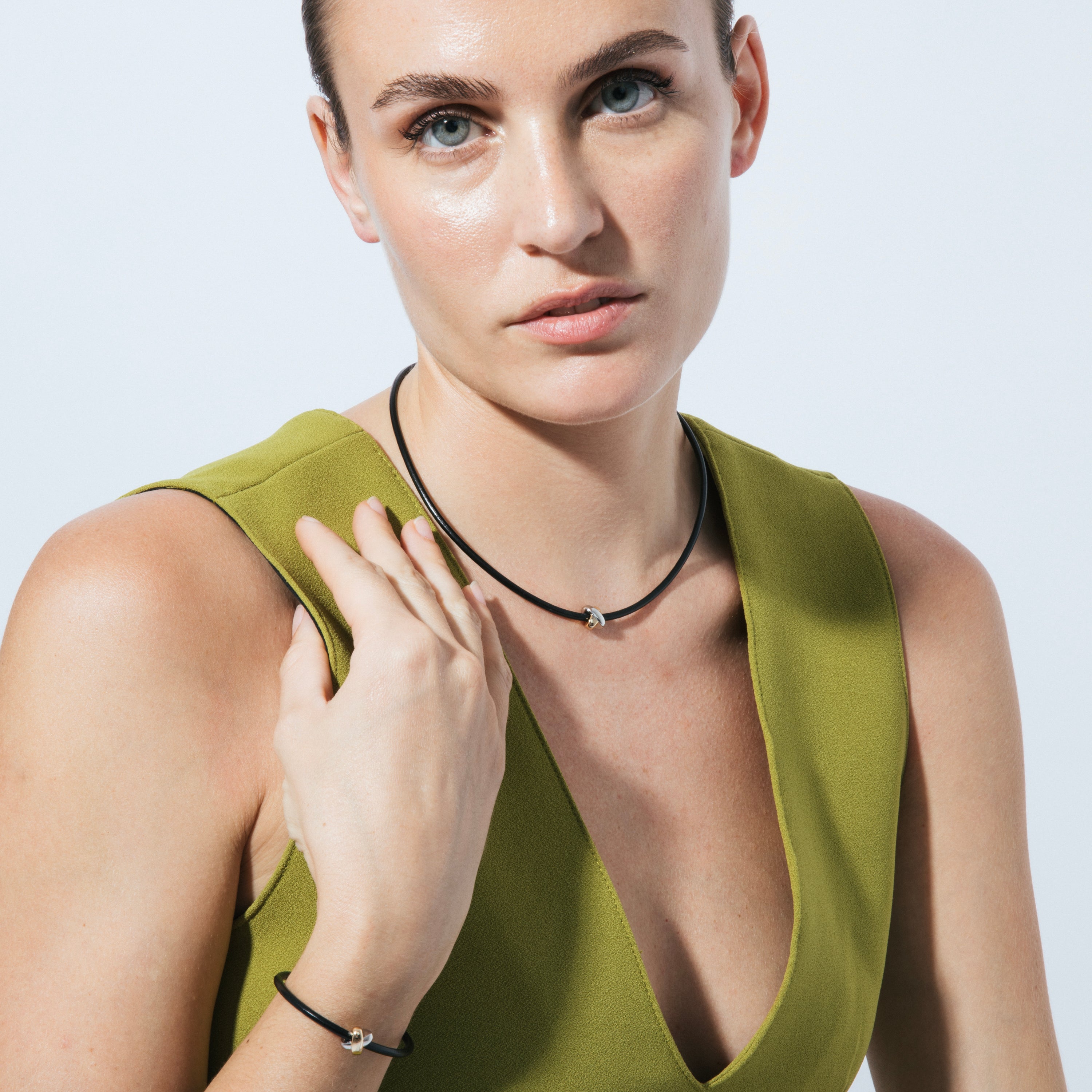 Collar de Plata de Ley 925 acabado oro amarillo 18k - Khais