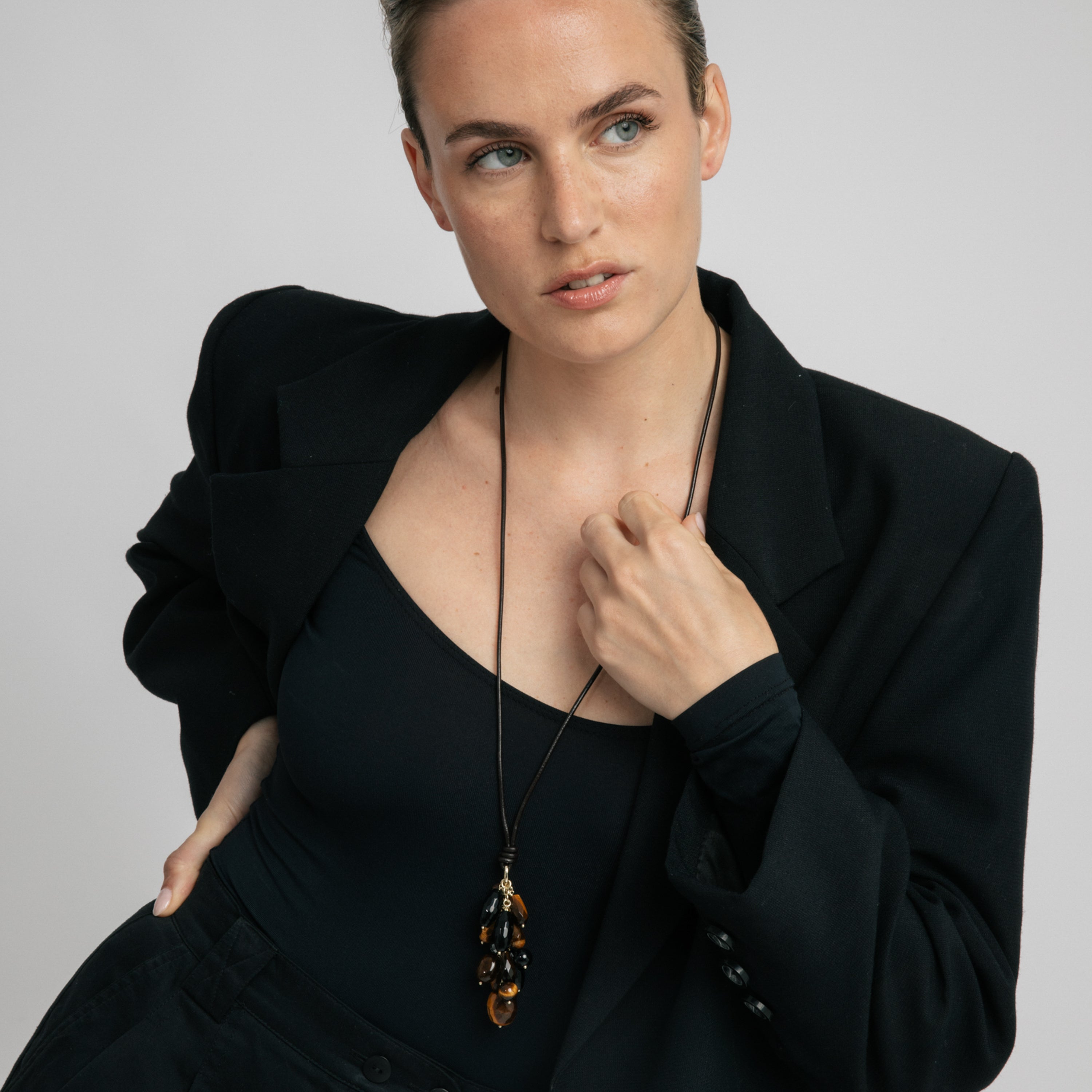 Collar de Plata de Ley 925 y Ojo de Tigre acabado en oro amarillo 18k - Owal