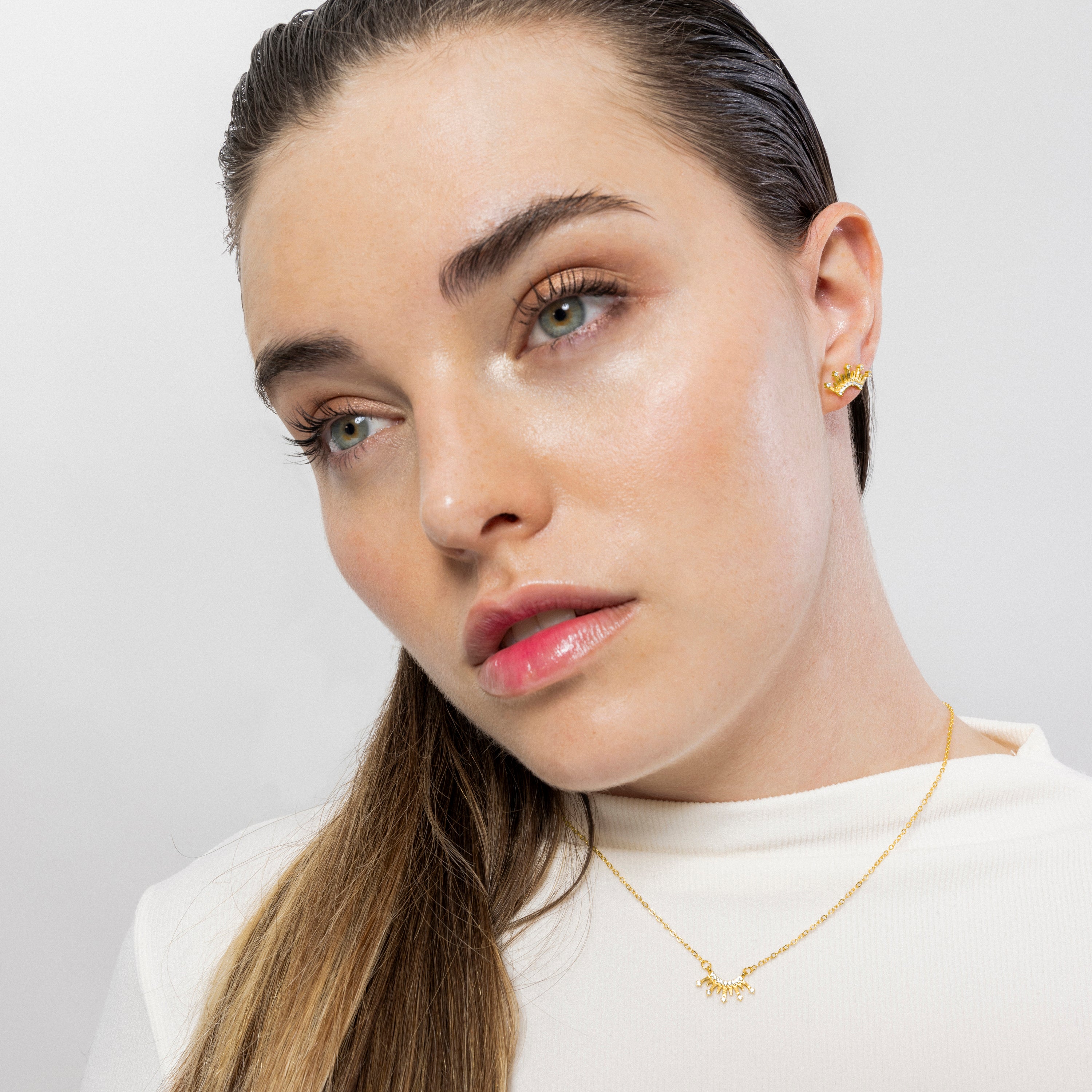 Collar de Plata de Ley 925 y Circonita Brillante acabado en oro amarillo de 18k - Wedo