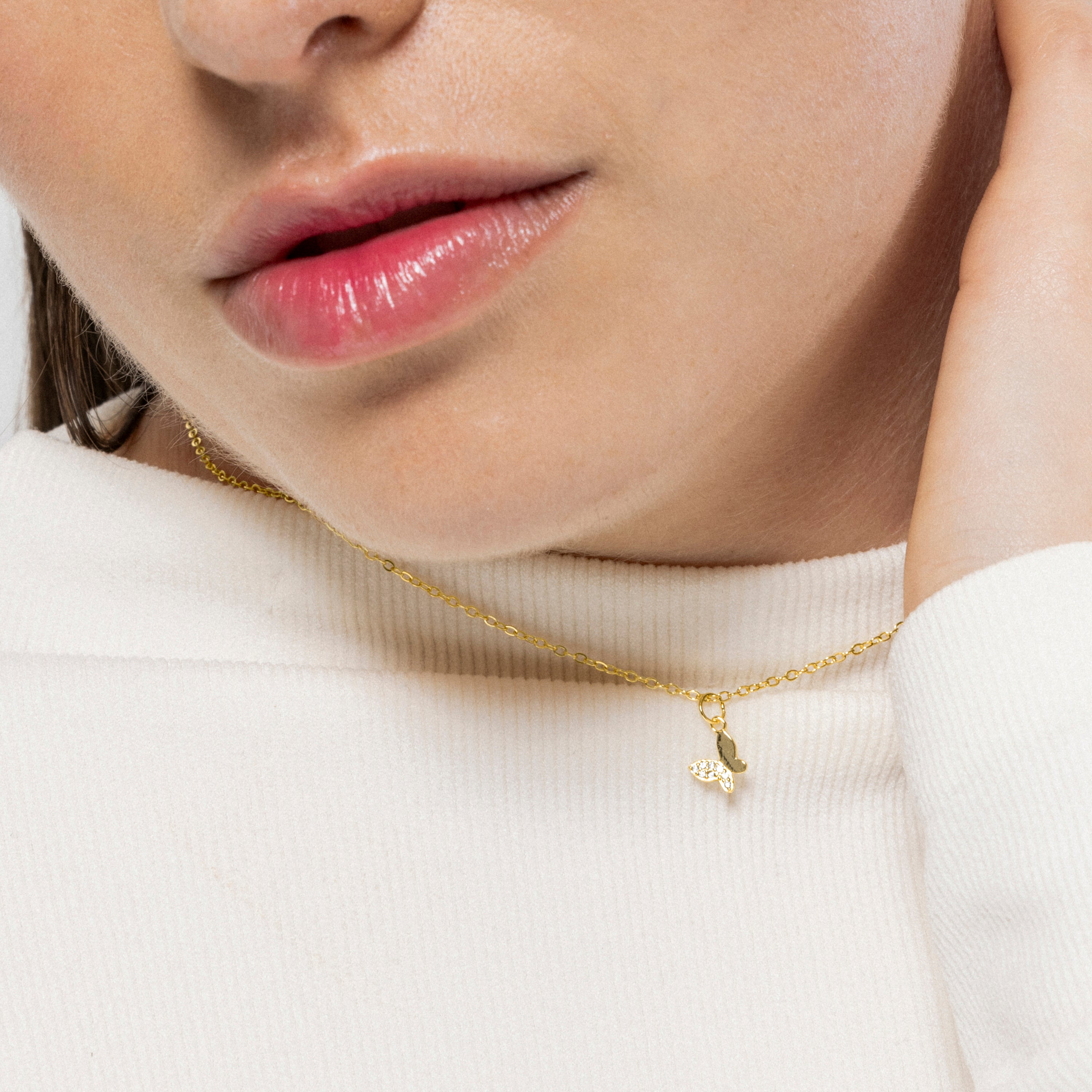 Collar de Plata de Ley 925 y Circonita Brillante acabado en oro amarillo de 18k - Mariposa