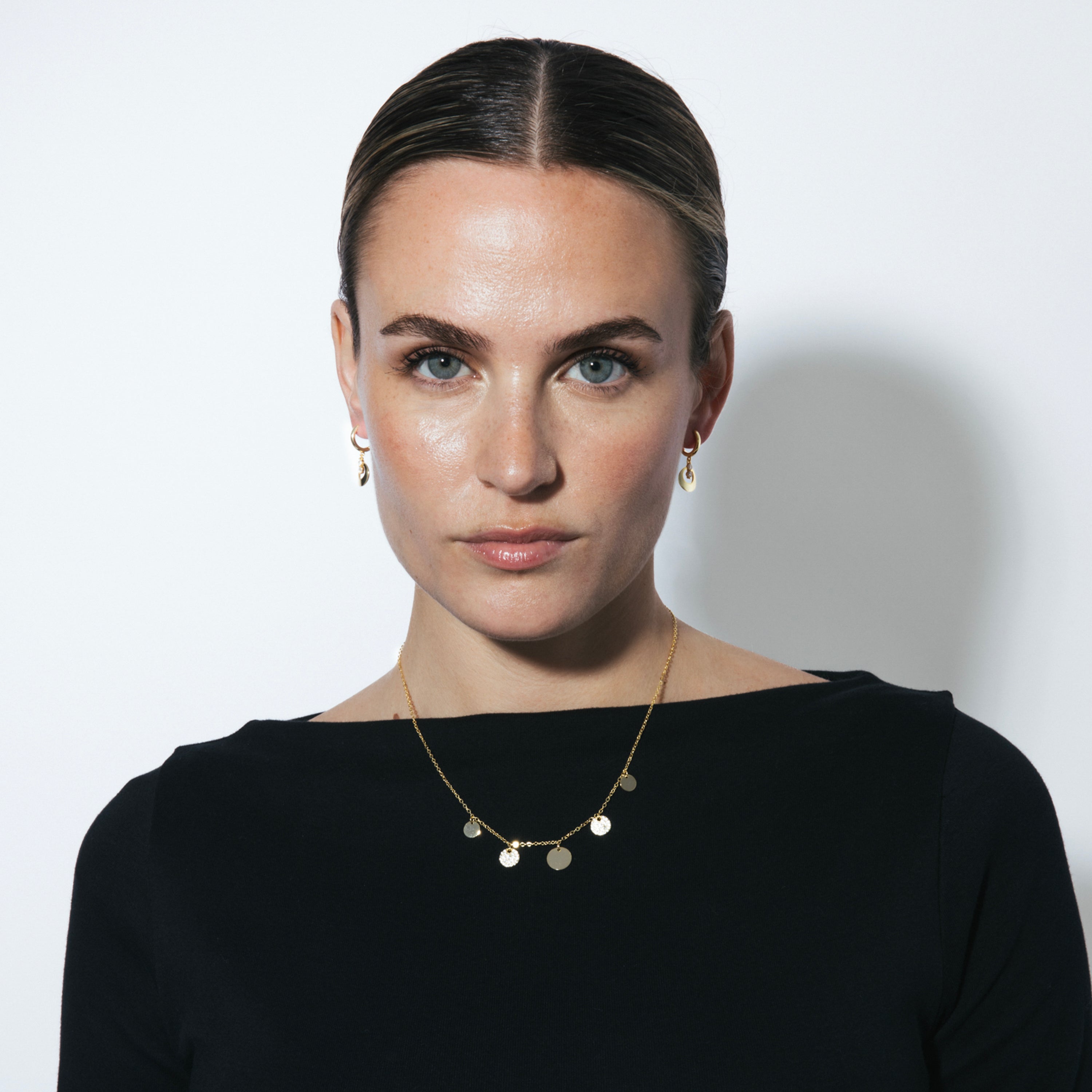 Collar de Plata de Ley 925 y Circonita Brillante acabado en oro amarillo 18k - Namoi