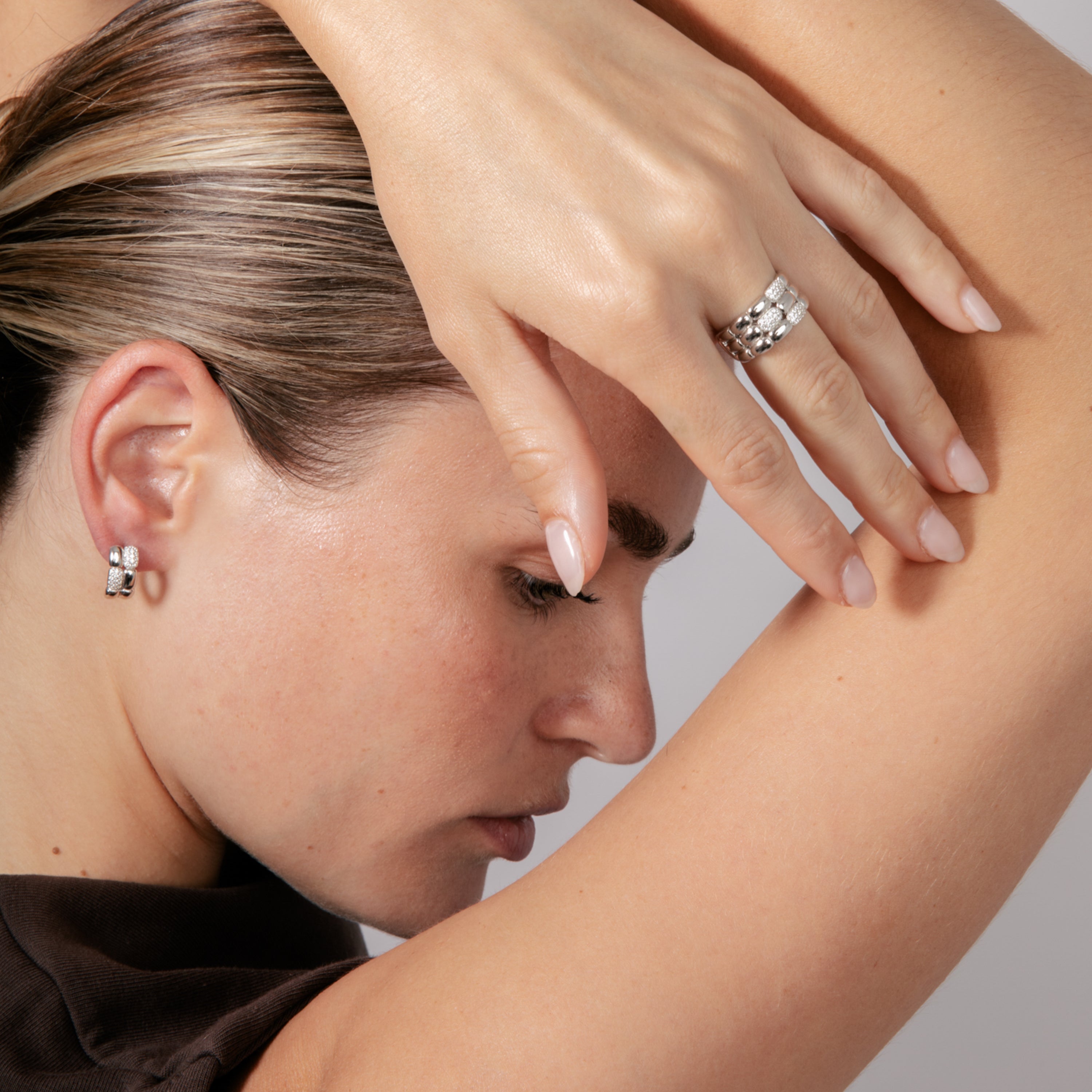 Anillo de Plata de Ley 925 y Circonita Brillante acabado en rodio - Moran