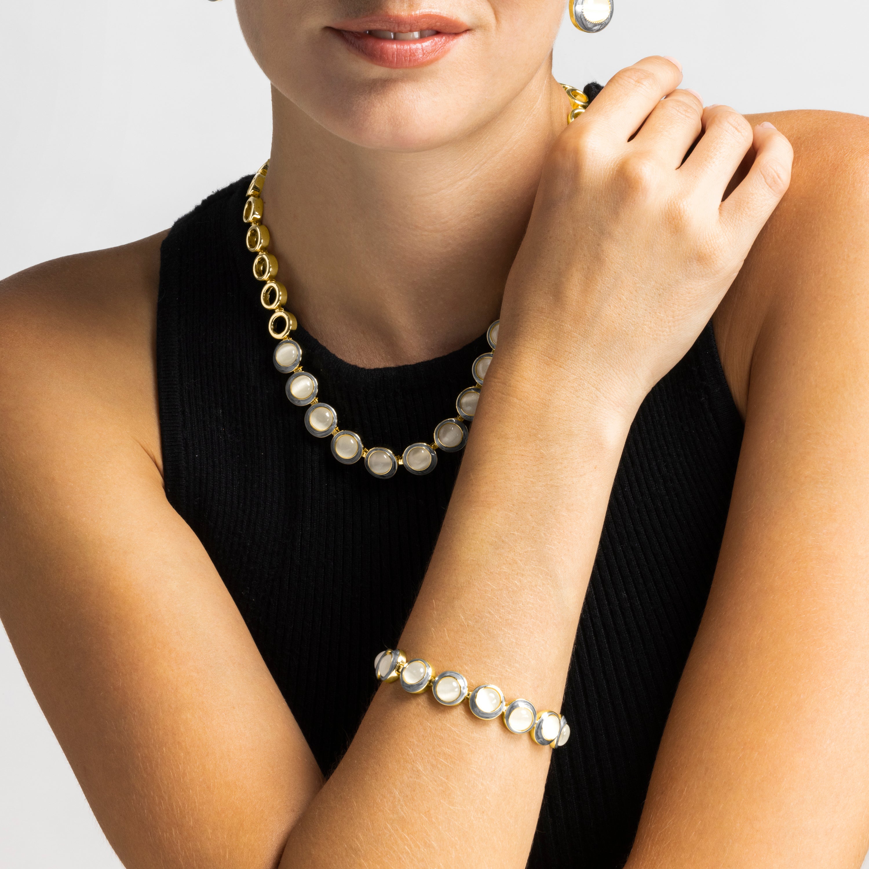 Pulsera con Ojo de Gato acabado oro 18k - Nawil