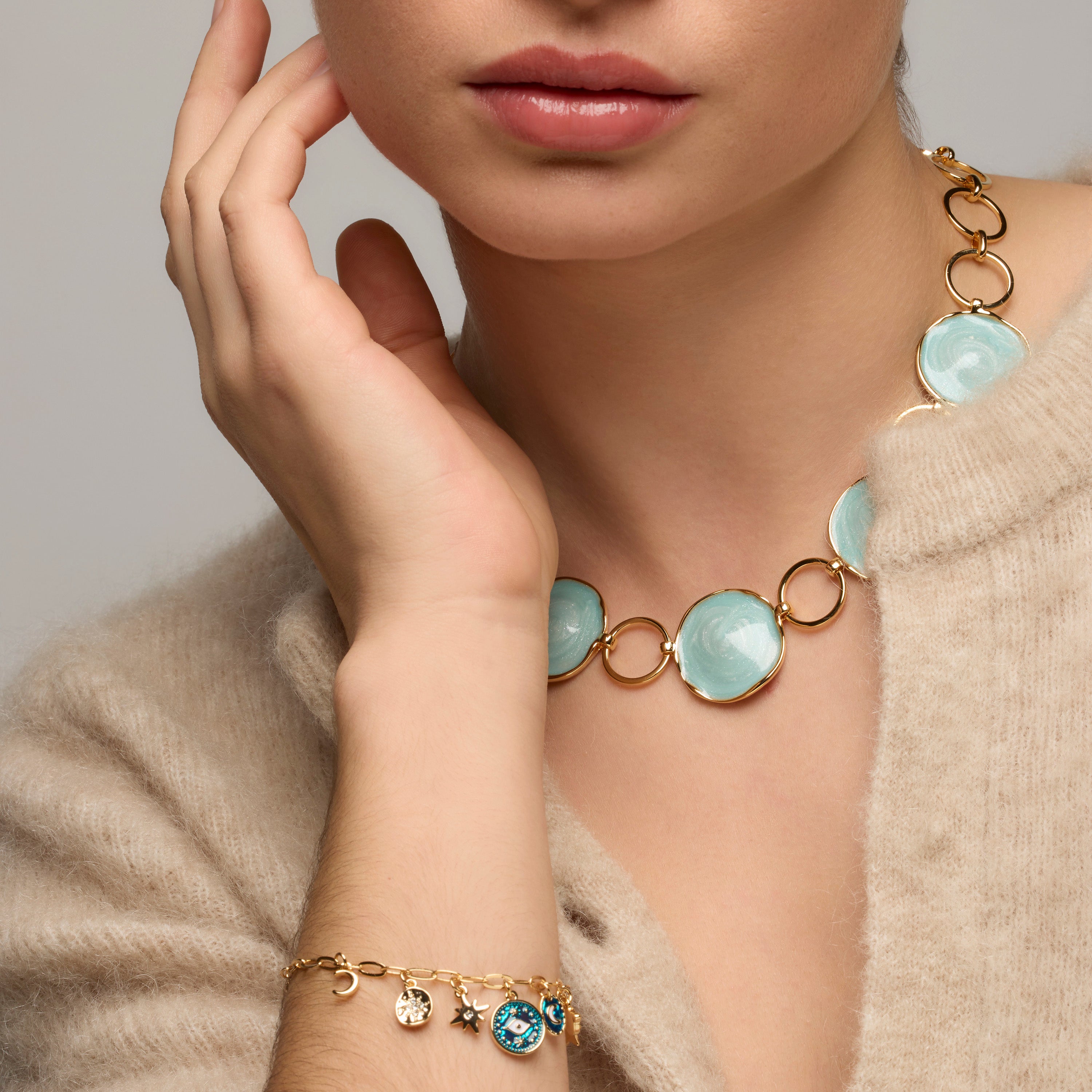 Bracciale finitura oro giallo 18k e Resina Blu - Wiwik