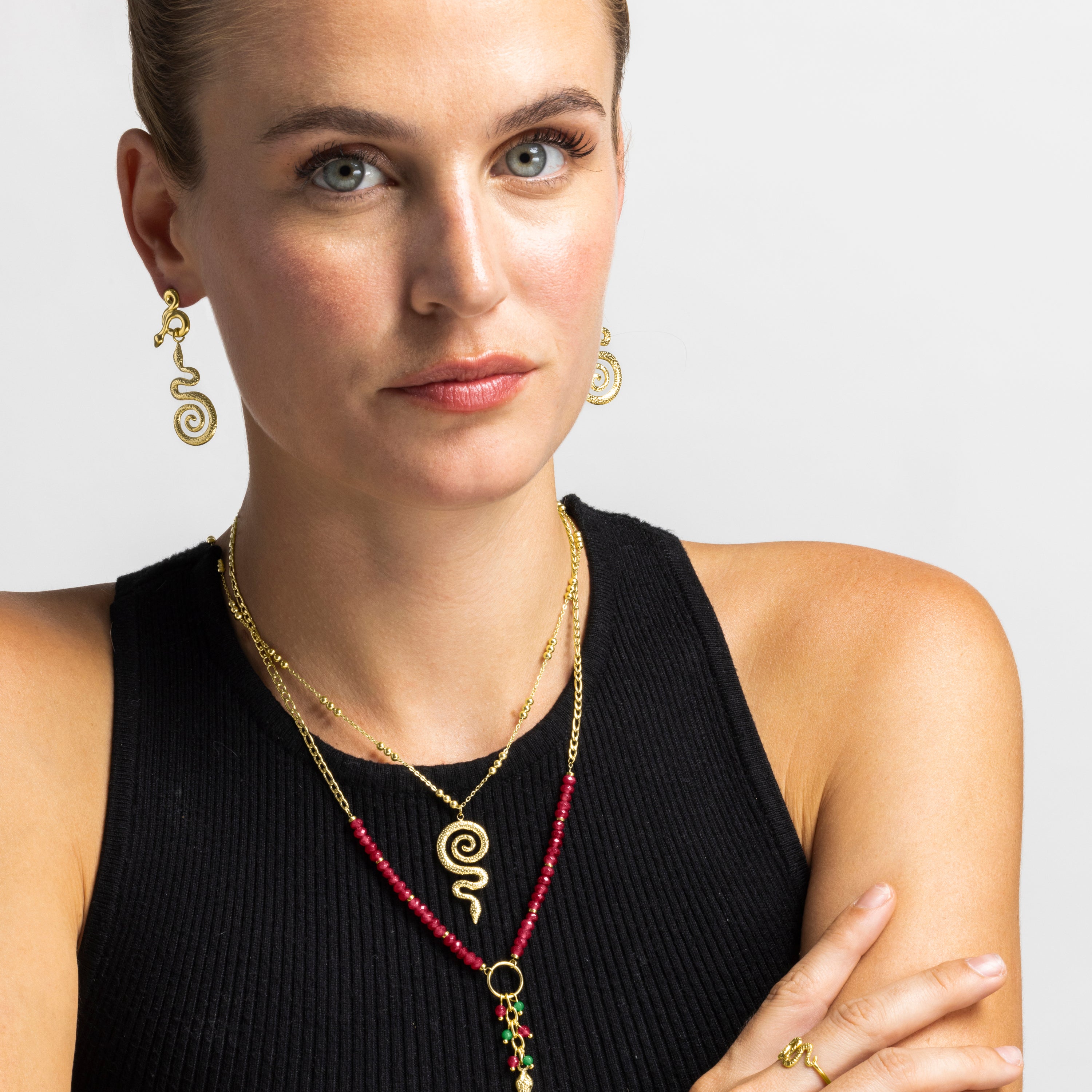 Pendientes acabado oro 18k - Khayla