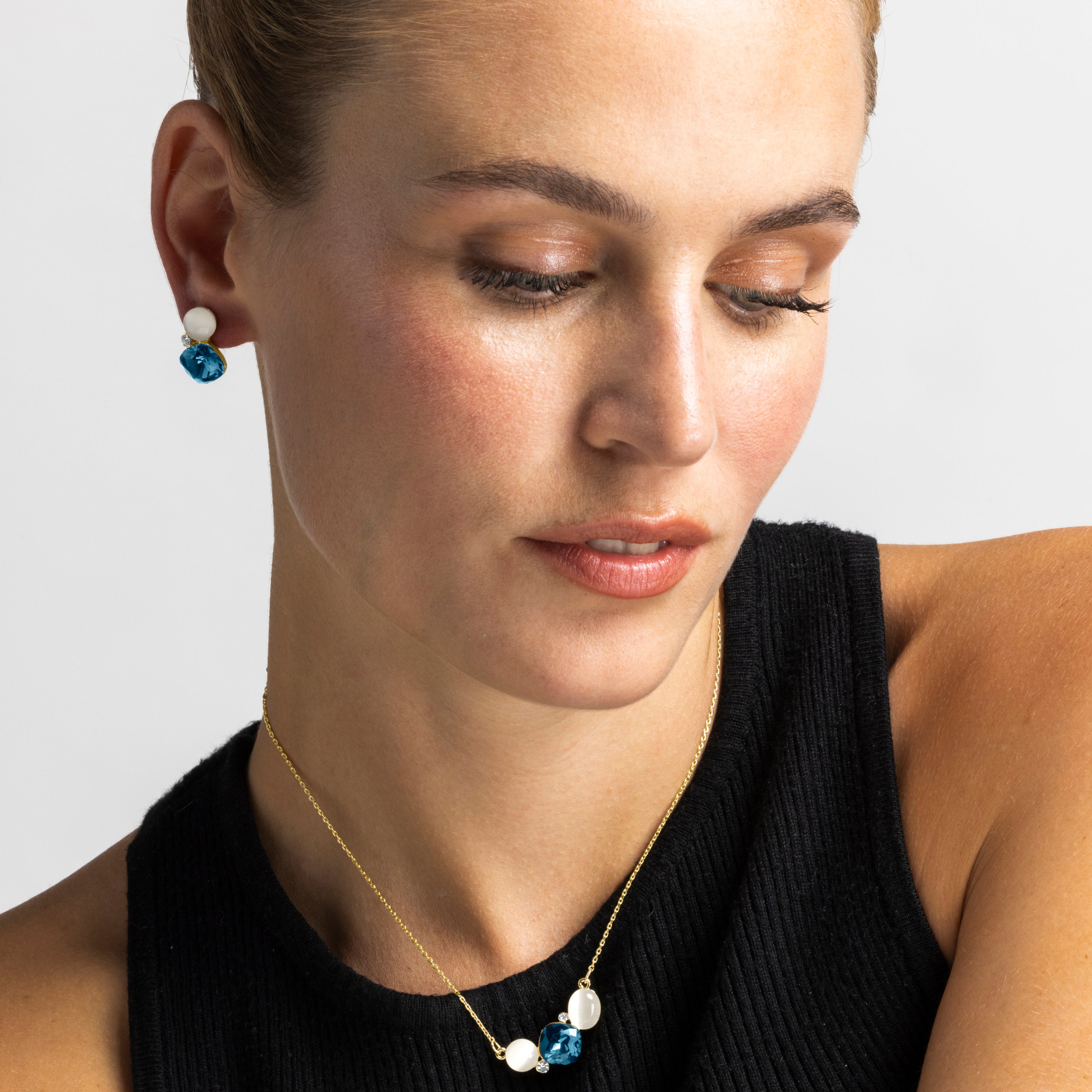 Pendientes con Ojo de Gato acabado oro 18k - Sitla