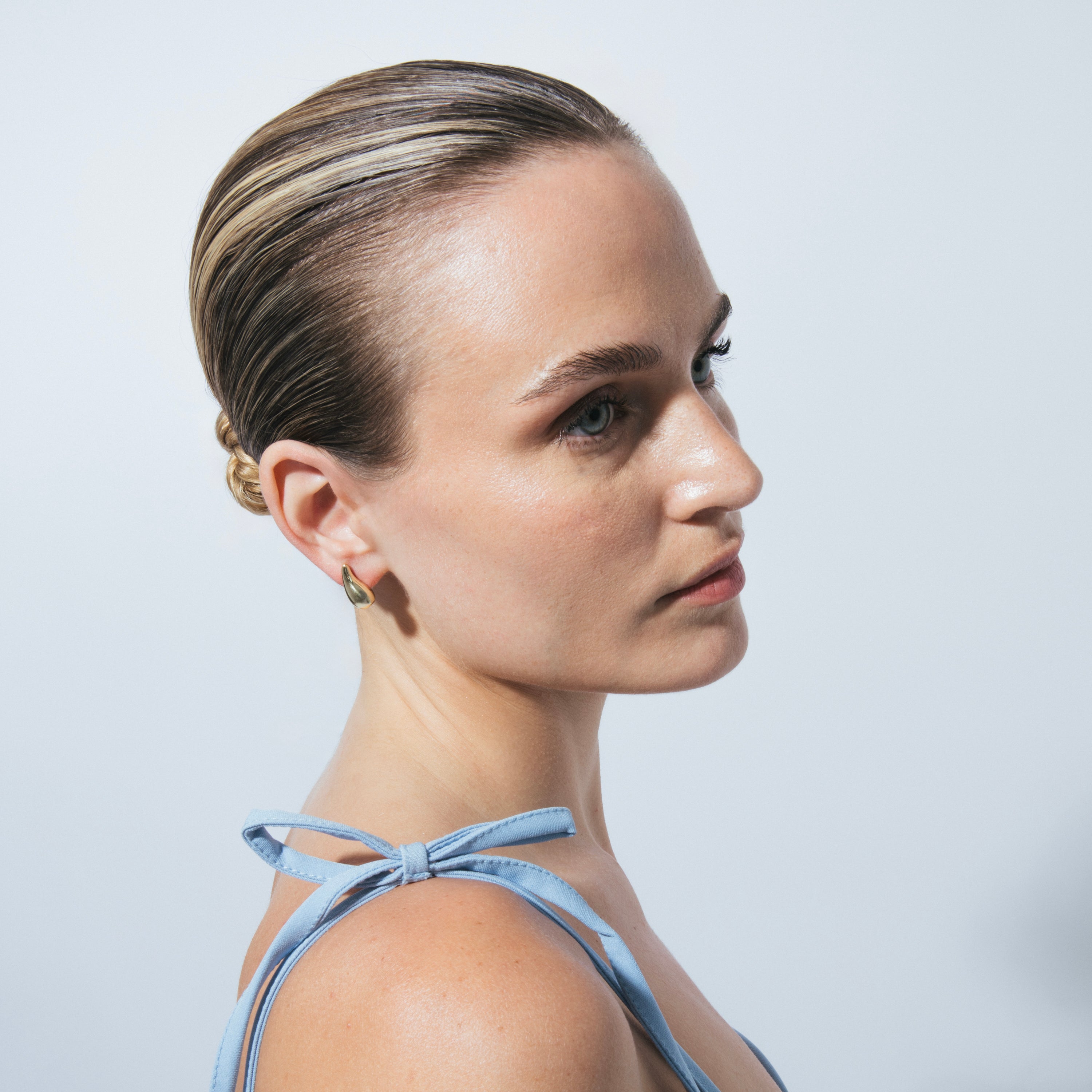 Pendientes acabado en oro amarillo 18k - Nebald