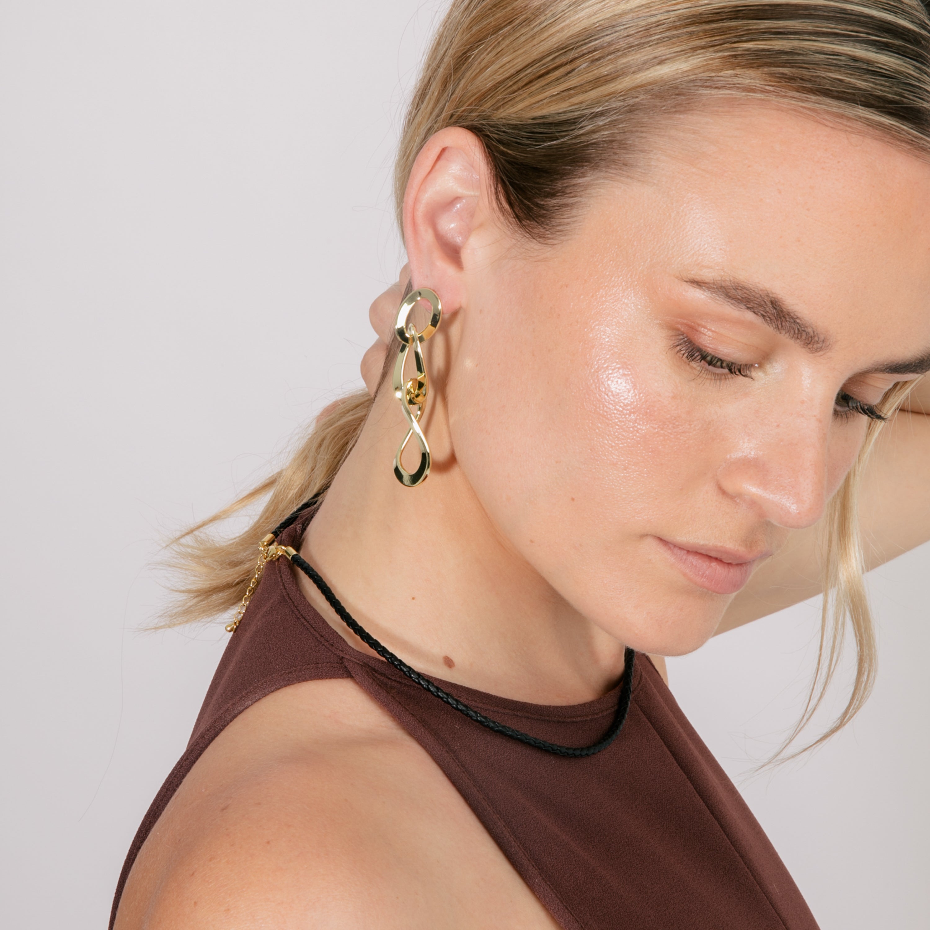 Pendientes acabado en oro amarillo 18k - Saus