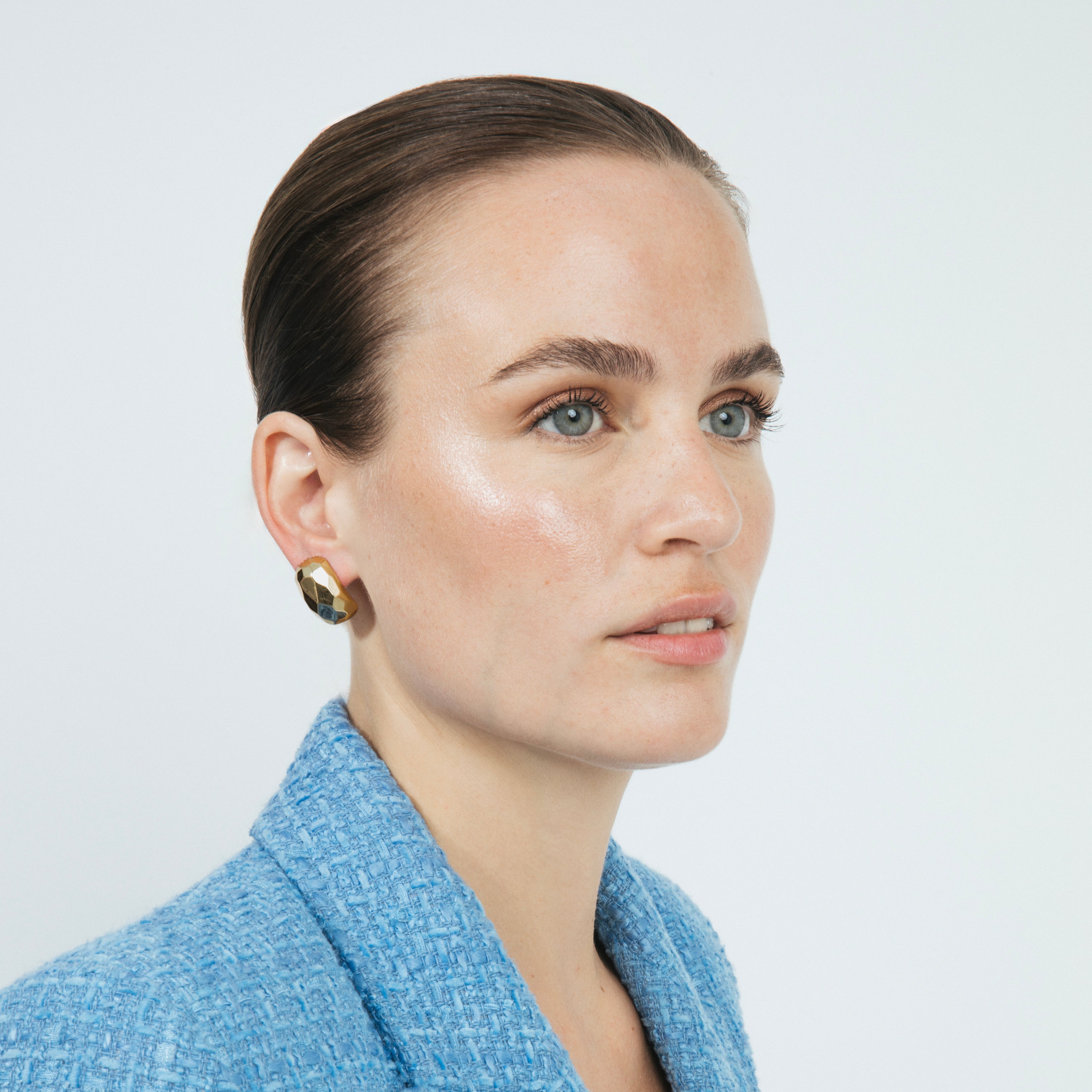 Pendientes acabado en oro amarillo 18k - Sarie