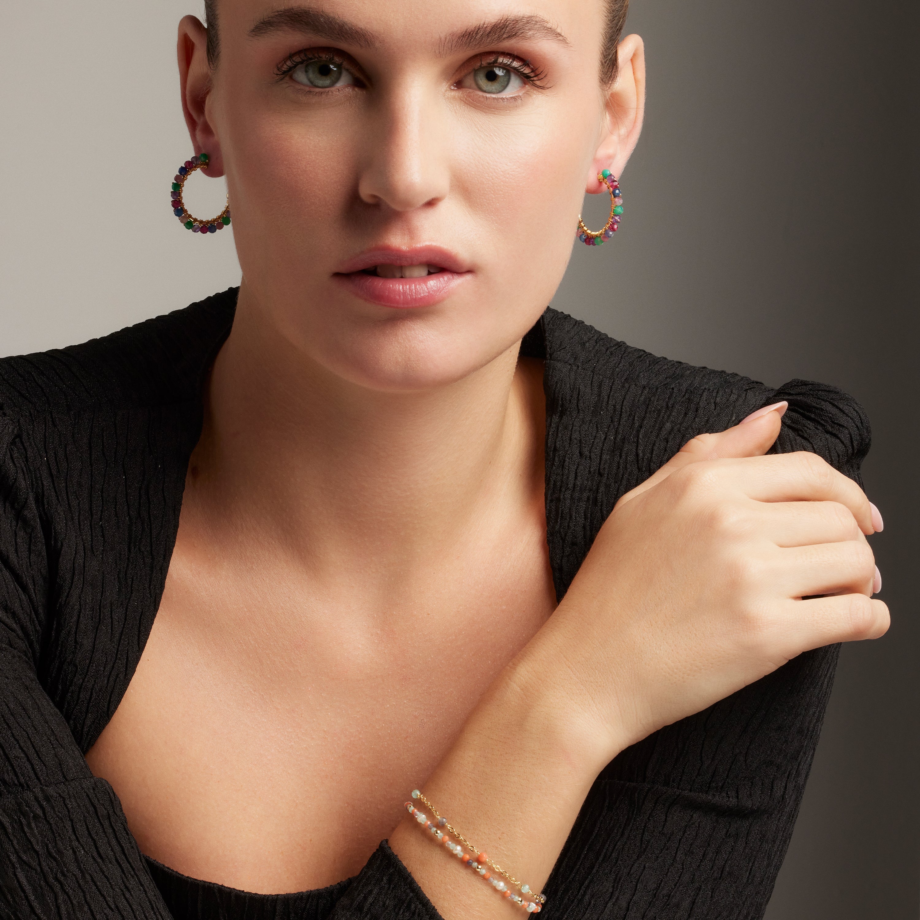 Pendientes de Cristal Multicolor acabados en oro amarillo de 18K - Zain