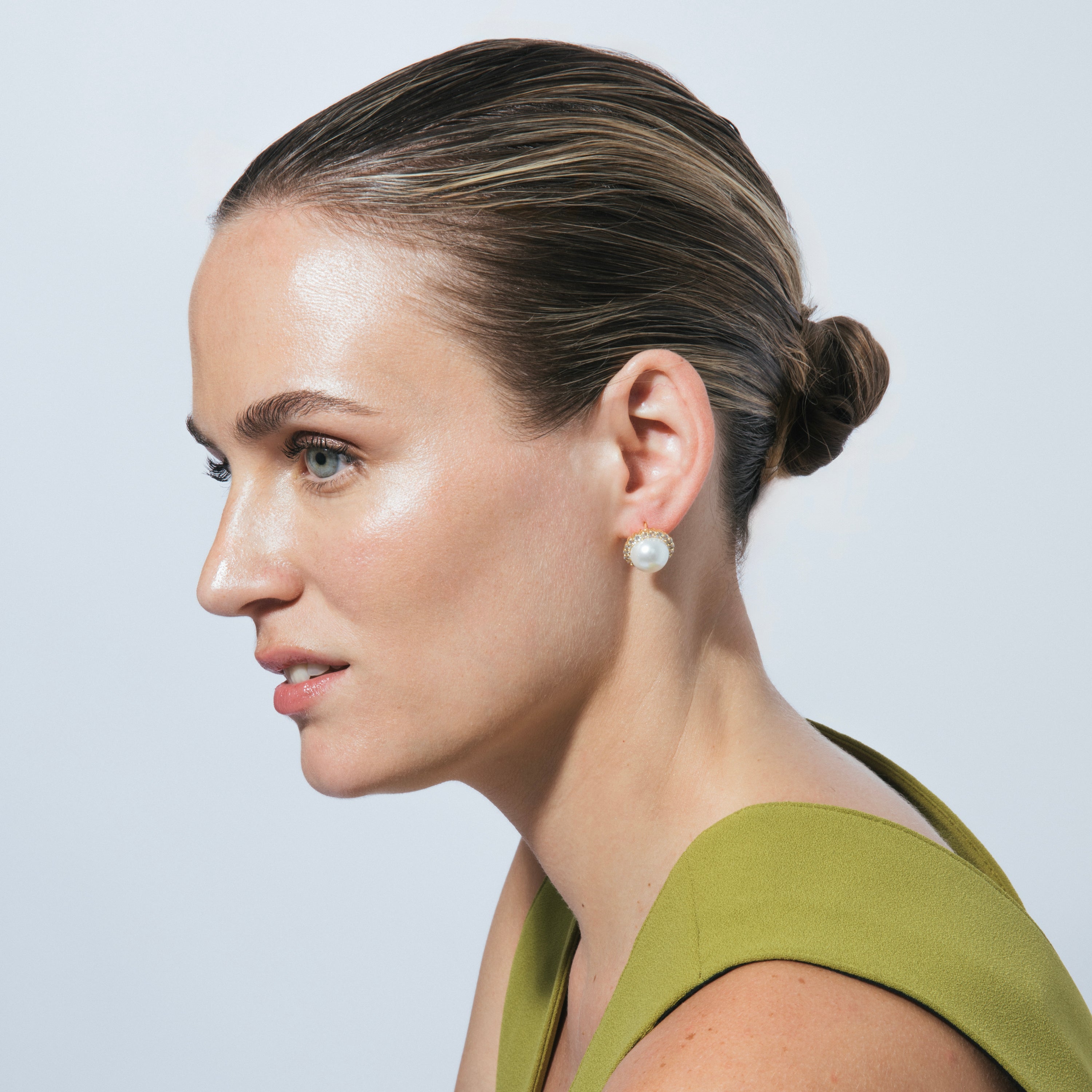 Pendientes acabado en oro amarillo 18k - Nyma