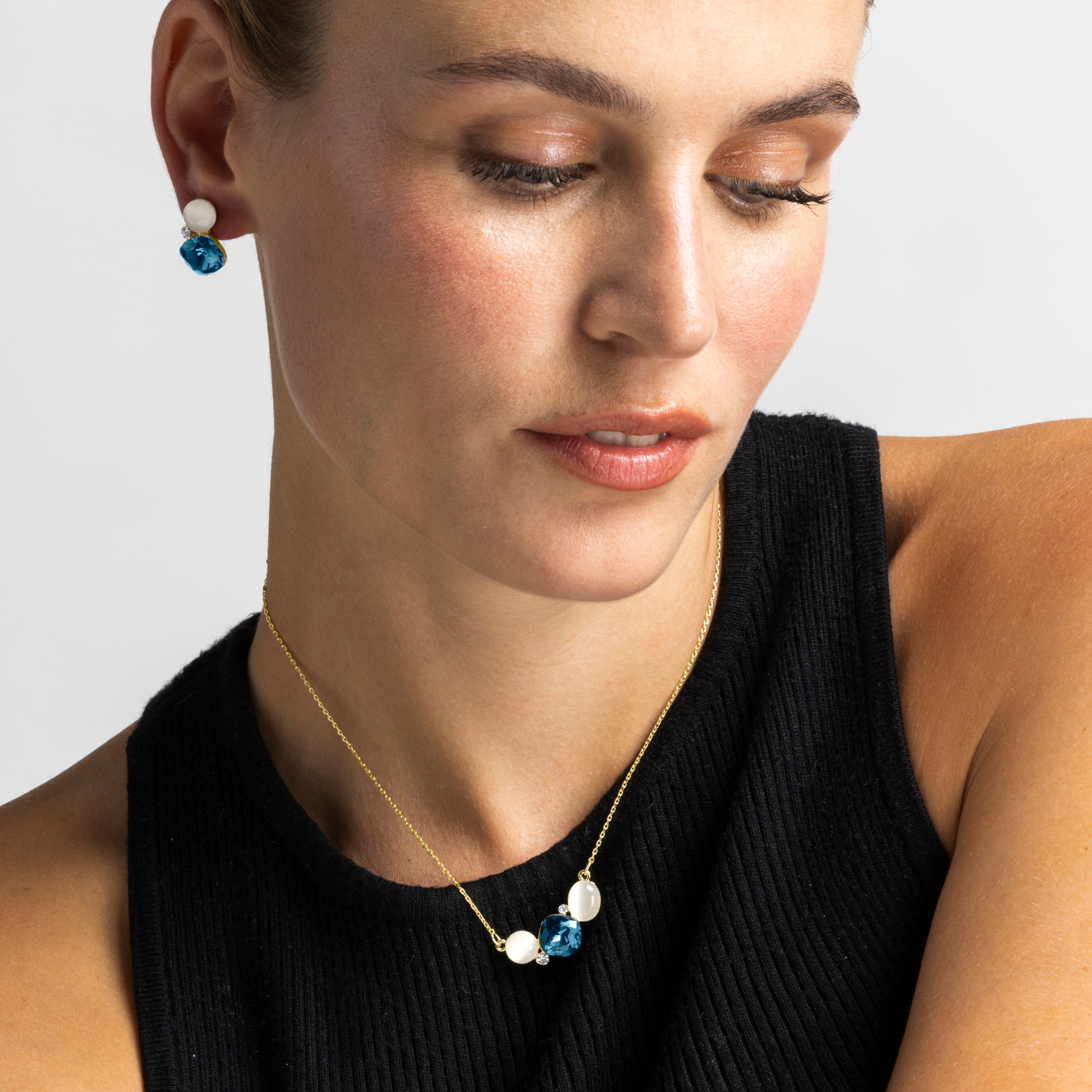 Collar con Ojo de Gato acabado oro 18k - Sitla