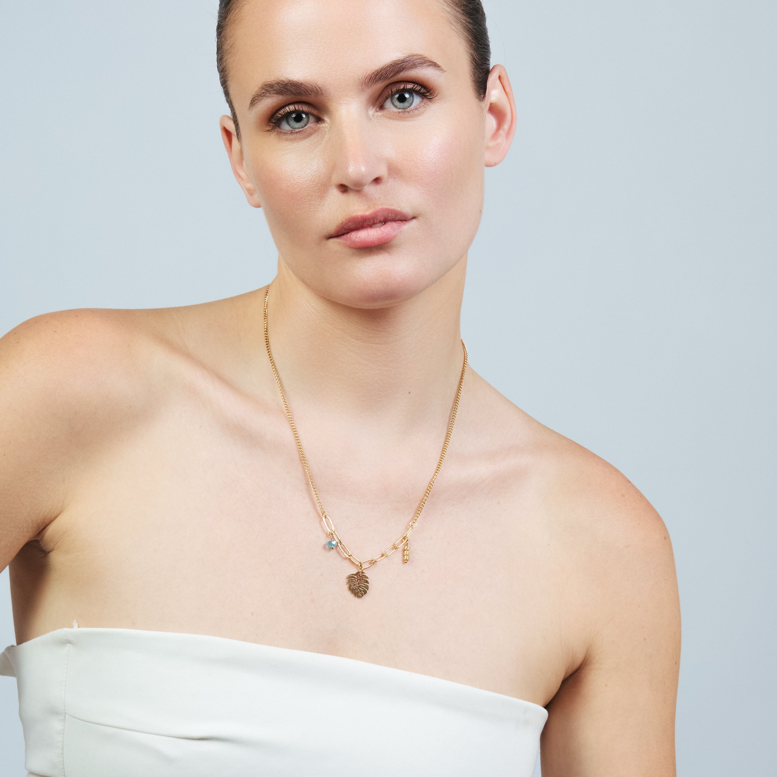 Collar acabado en oro amarillo de 18k - Lunove