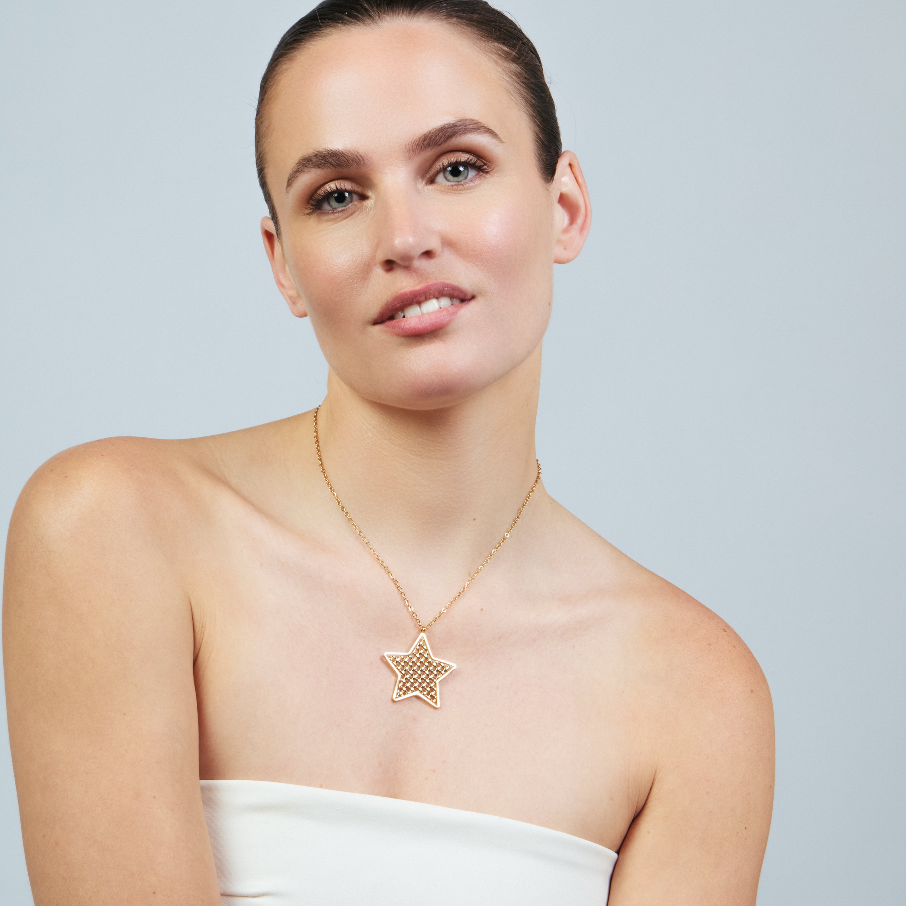 Collar acabado en oro amarillo de 18k - Iaym