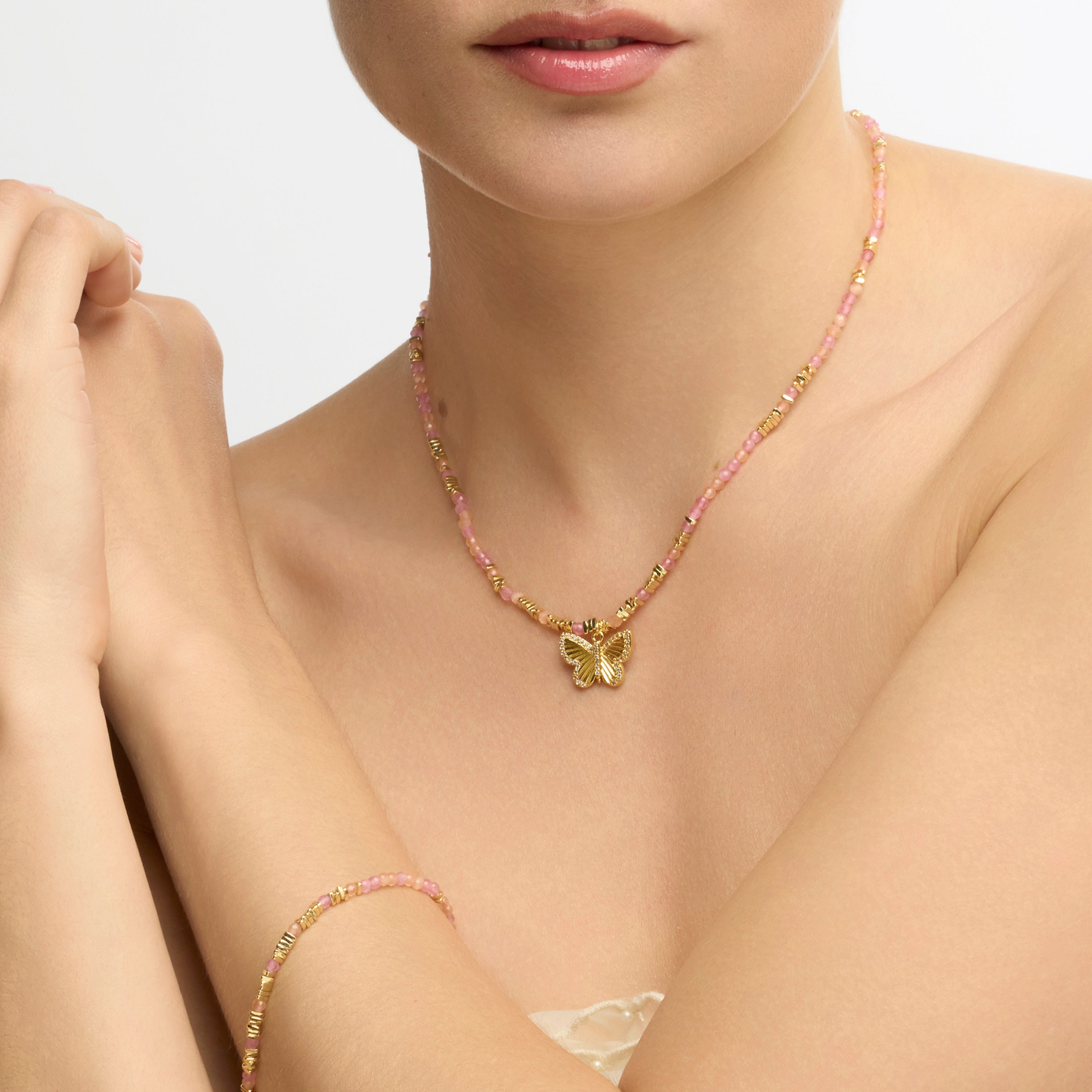 Collar acabado oro amarillo de 18k y Cristal Rosa - Manan