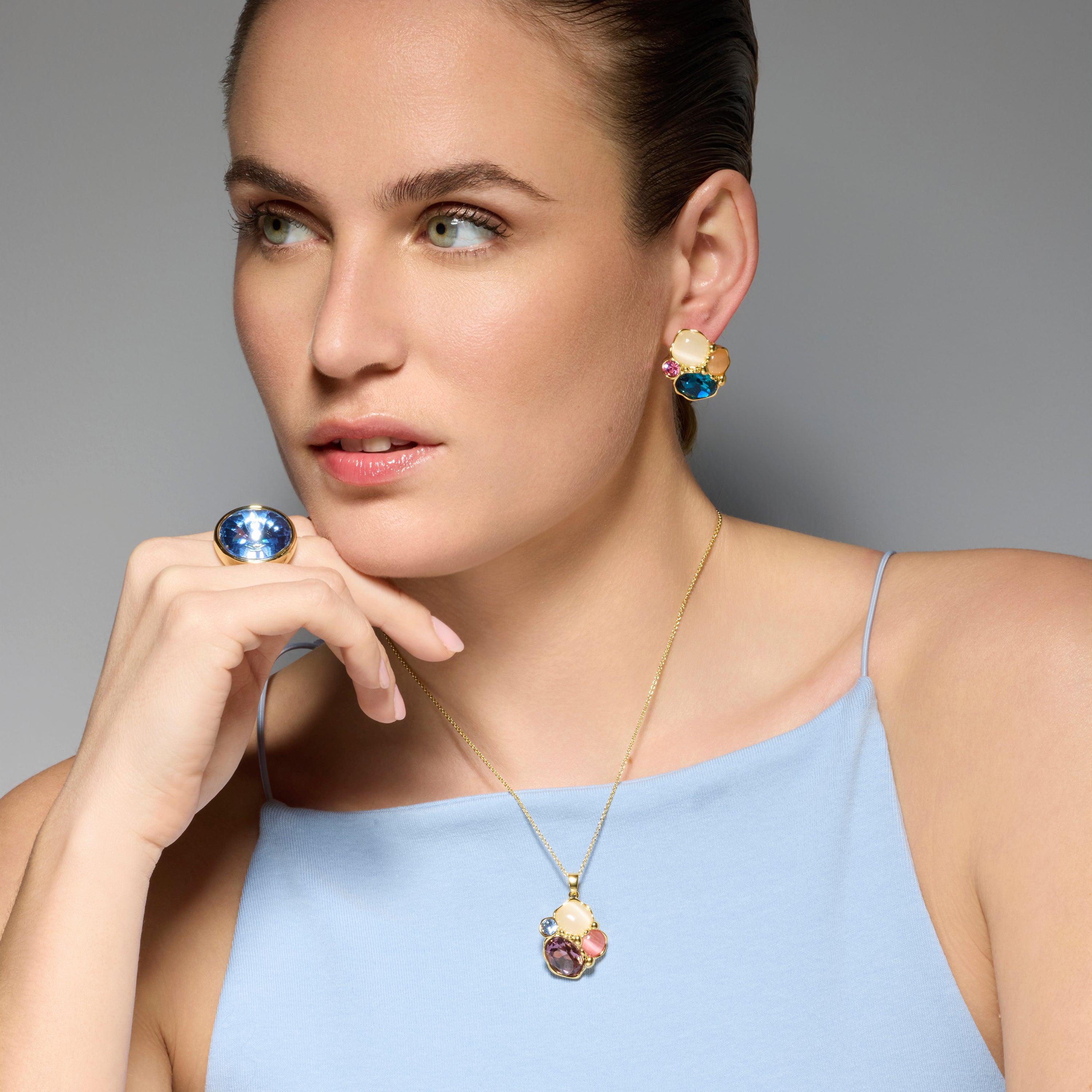 Ring aus 18k Gelbgold und Blauem Kristall - Cuako