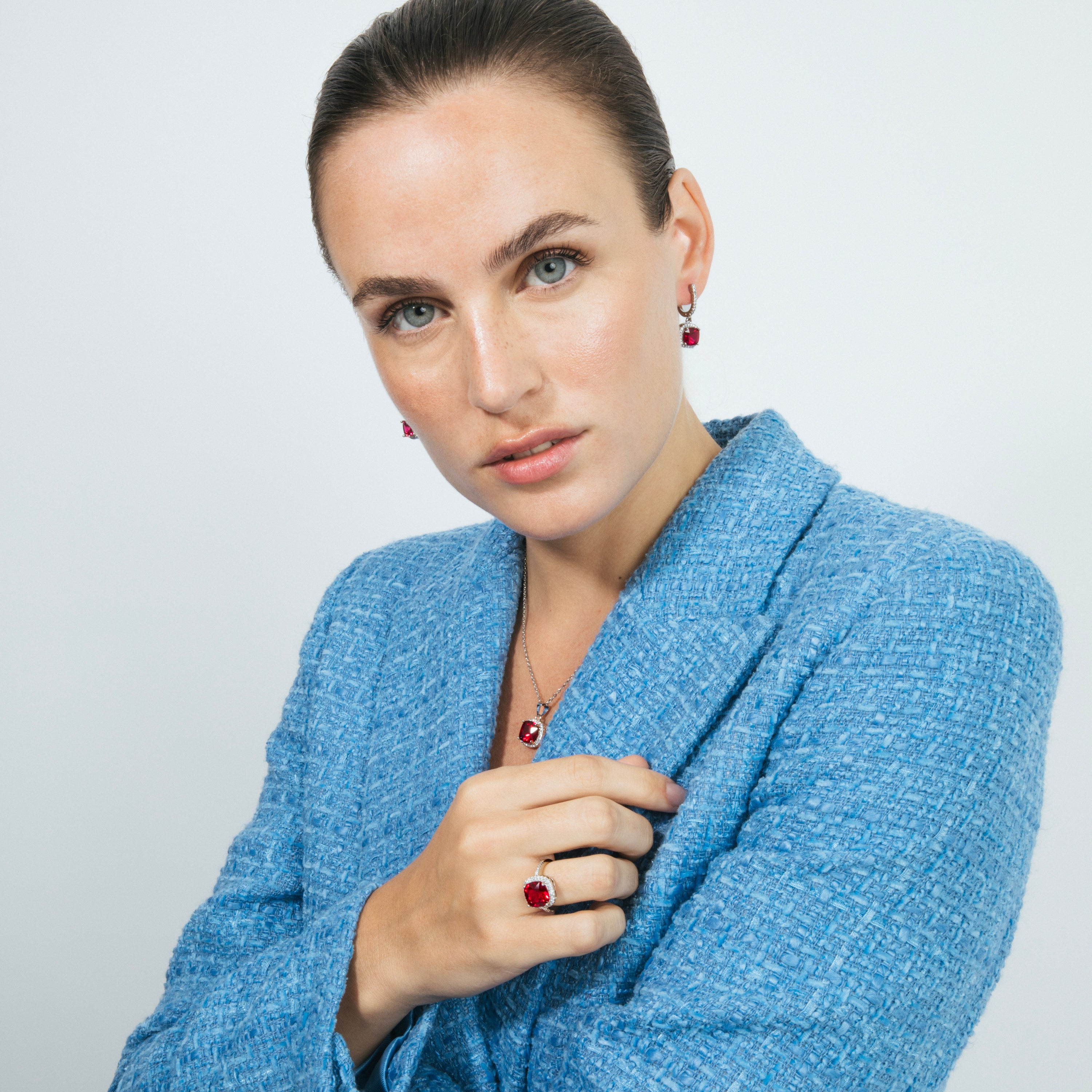 Pendientes de Circonita Rubí acabado en rodio - Kada