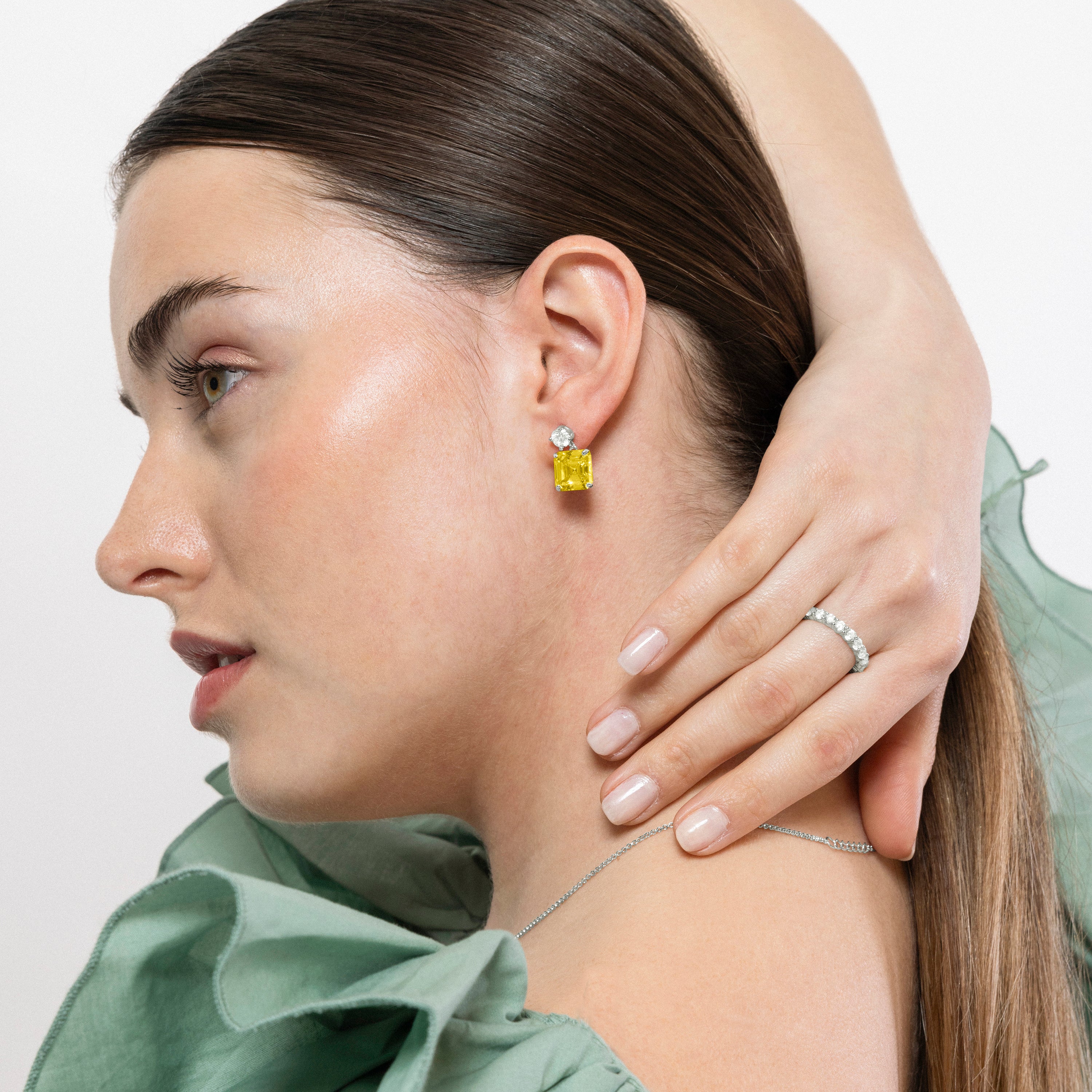 Anillo de Plata de Ley 925 y Circonita Brillante acabado en rodio - Libfa