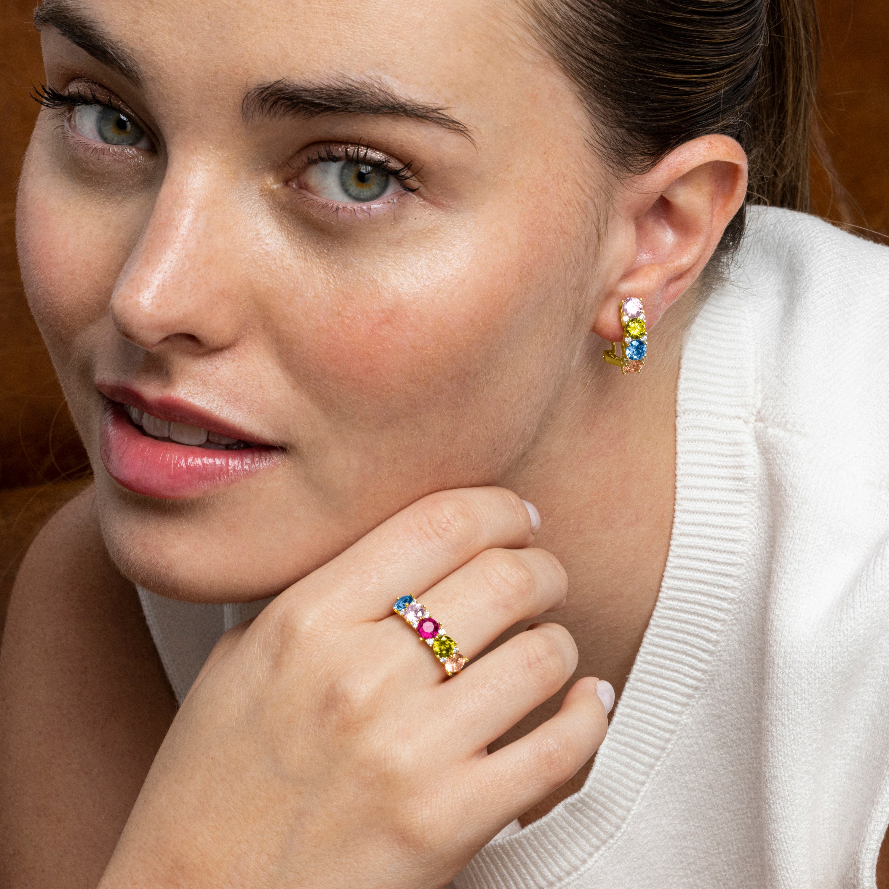 Anillo de Plata de Ley 925 y Circonita Multicolor acabado oro 18k - Lymo