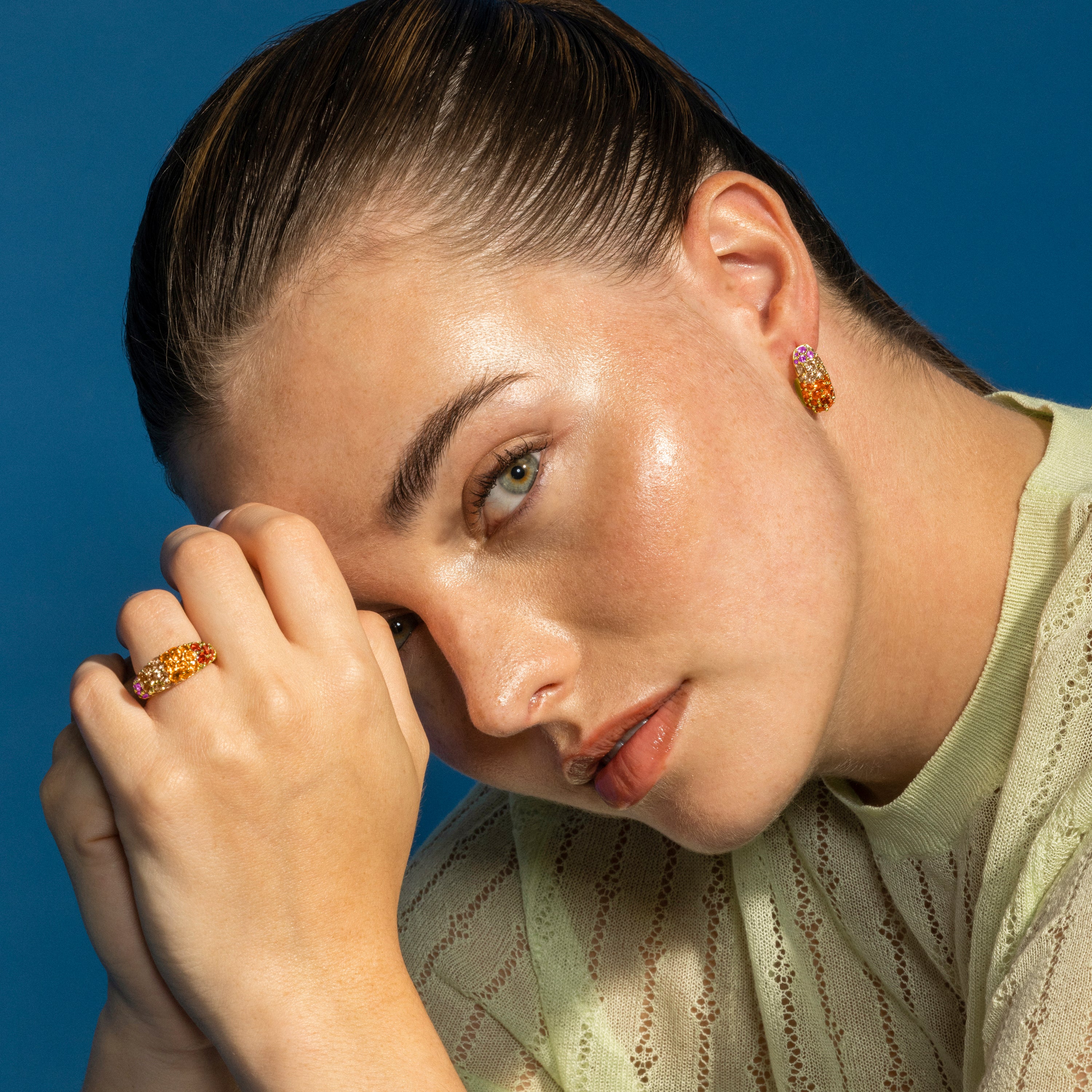 Anillo de Plata de Ley 925 y Circonita Multicolor acabado oro 18k - Abxi