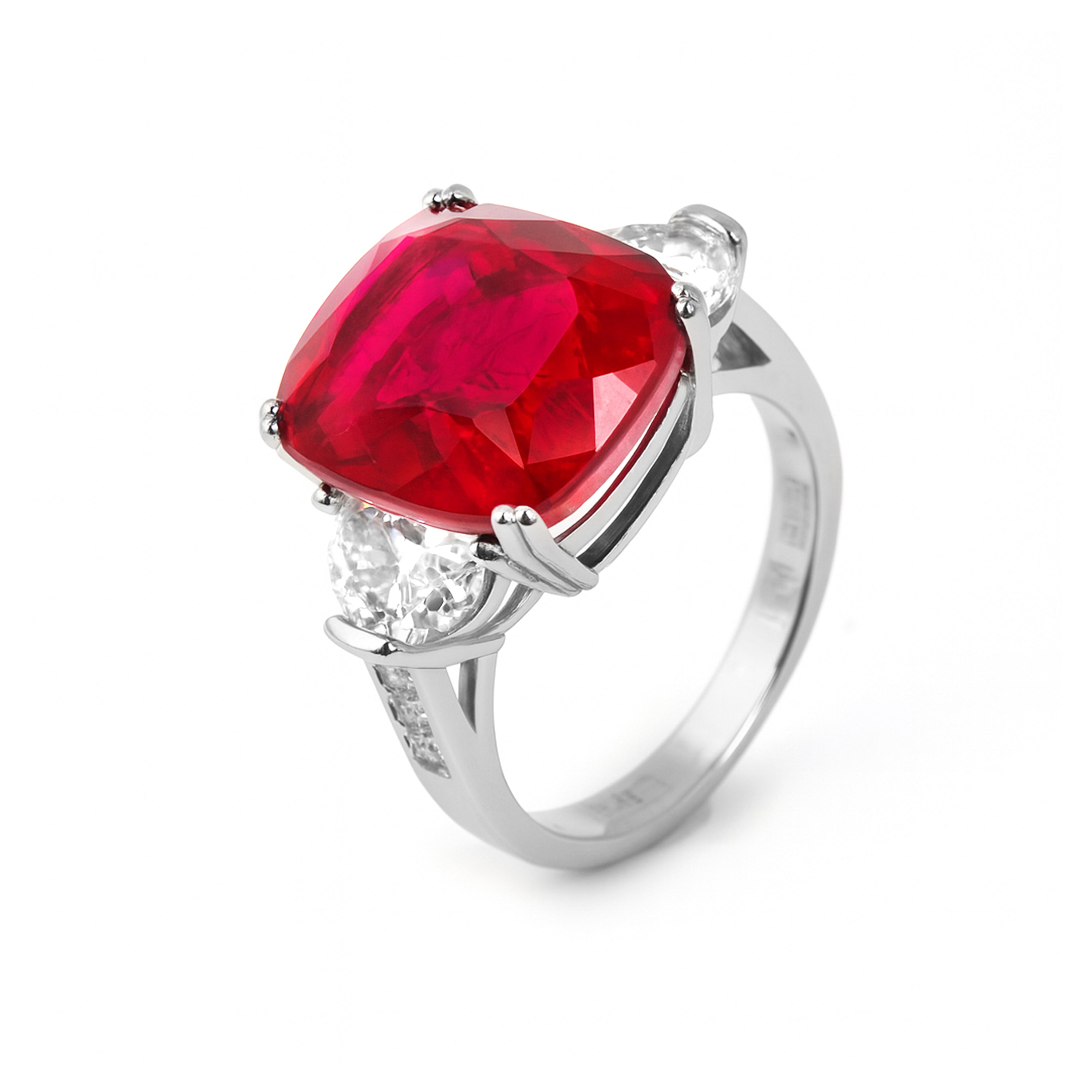 Anillo de Plata de Ley 925 y Cuarzo Hidrotermal Cereza acabado en rodio - Larax